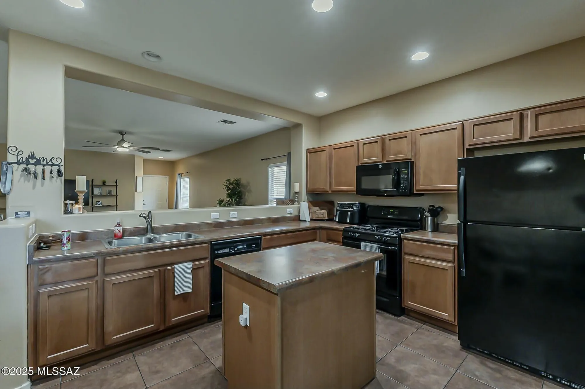 Property Slideshow image 22 of 50 | 926 w via de gala, Sahuarita, AZ, 85629