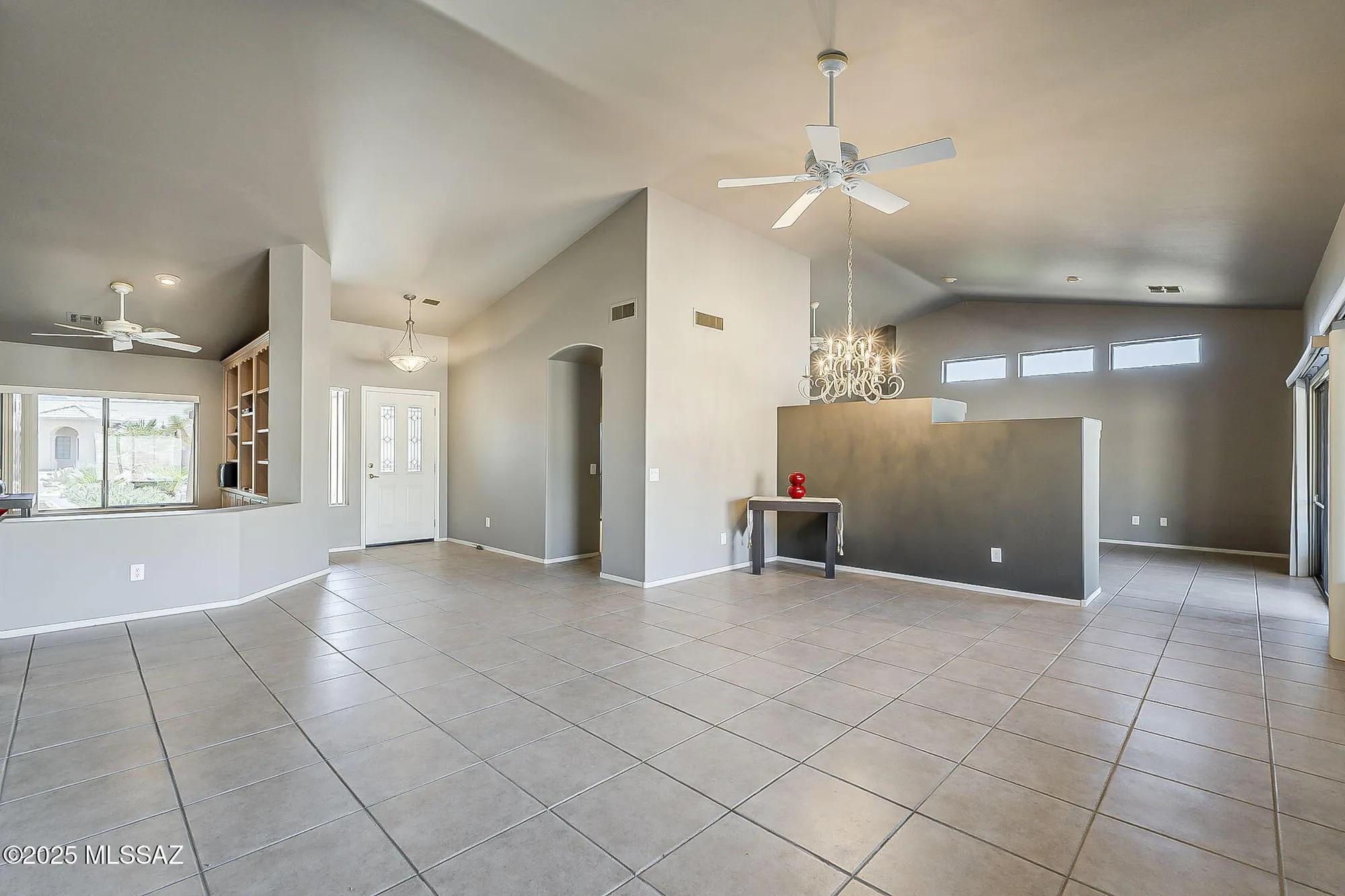 Property Slideshow image 11 of 35 | 65704 e rose crest dr, Saddlebrooke, AZ, 85739