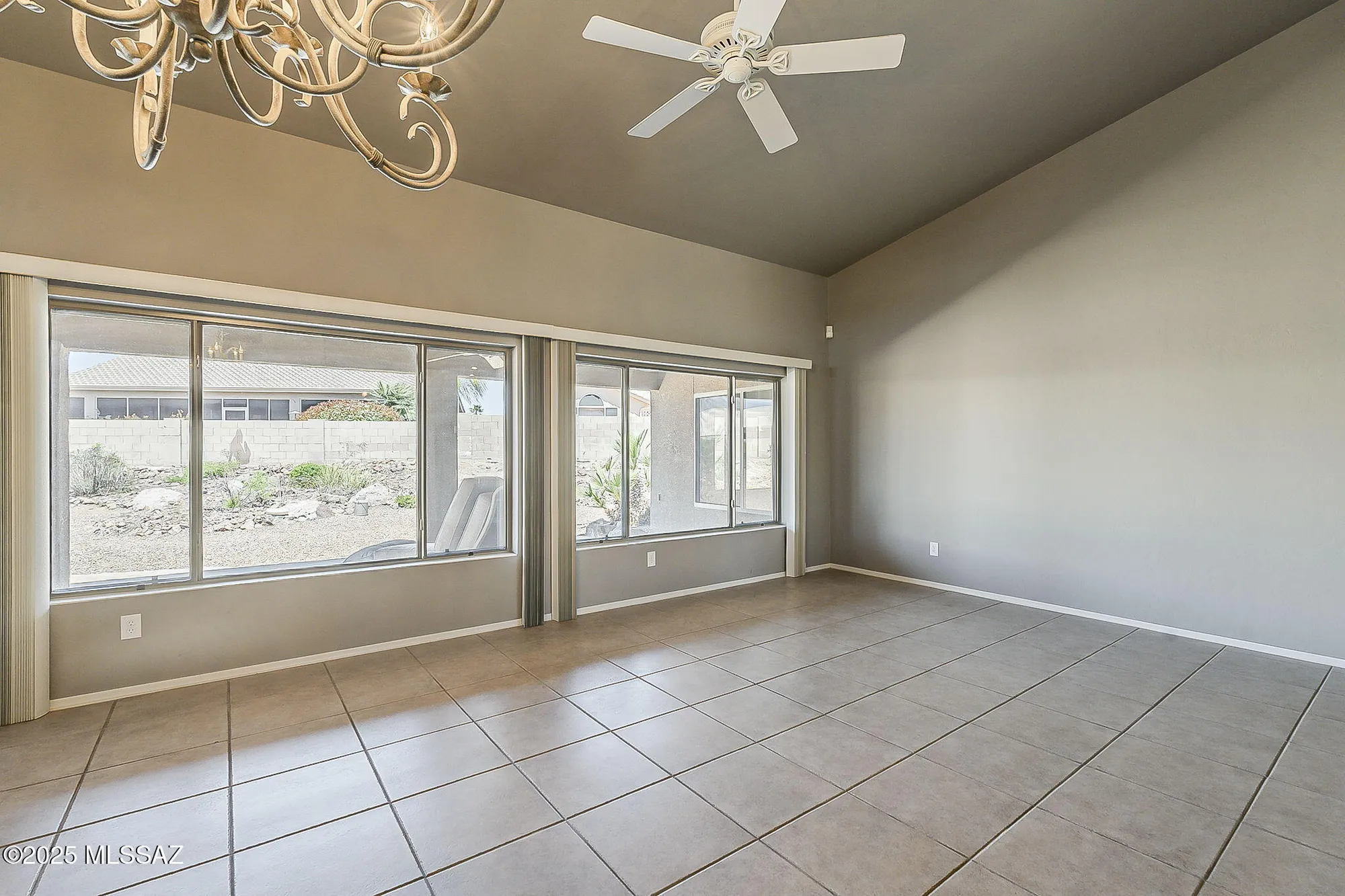 Property Slideshow image 8 of 35 | 65704 e rose crest dr, Saddlebrooke, AZ, 85739