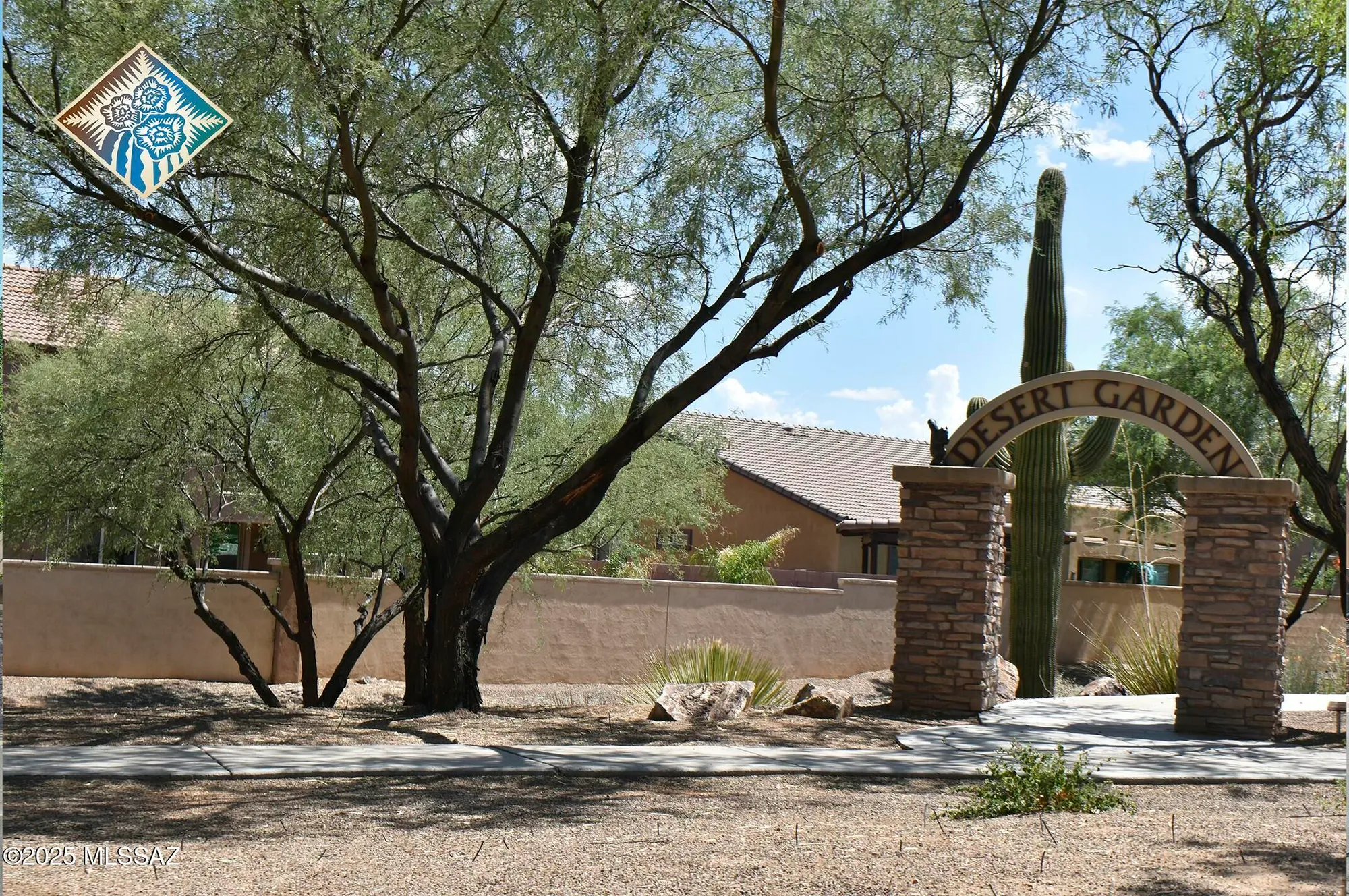Property Slideshow image 8 of 50 | 926 w via de gala, Sahuarita, AZ, 85629