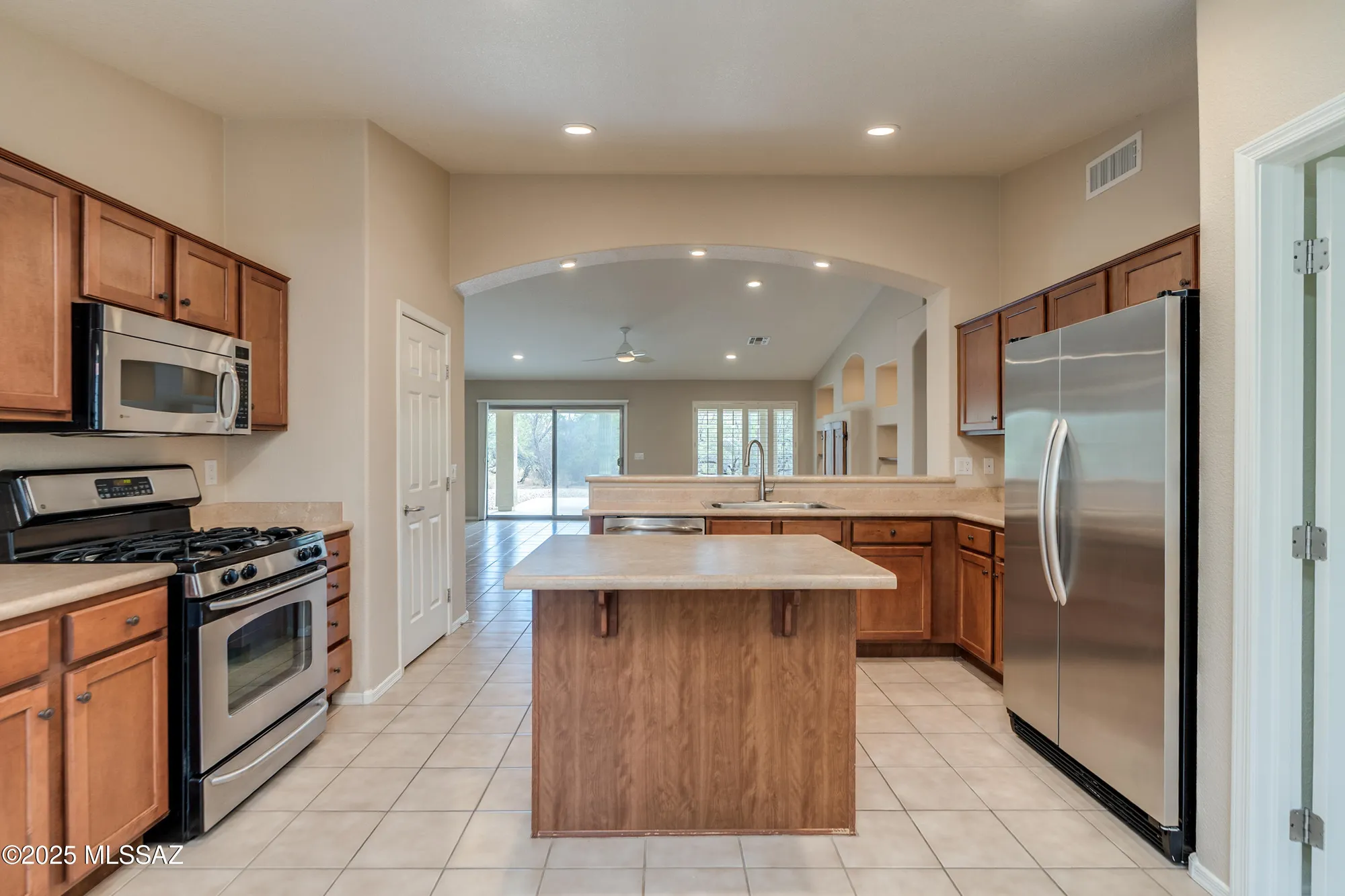 Property Slideshow image 17 of 50 | 1986 e orinda ln, Green Valley, AZ, 85614