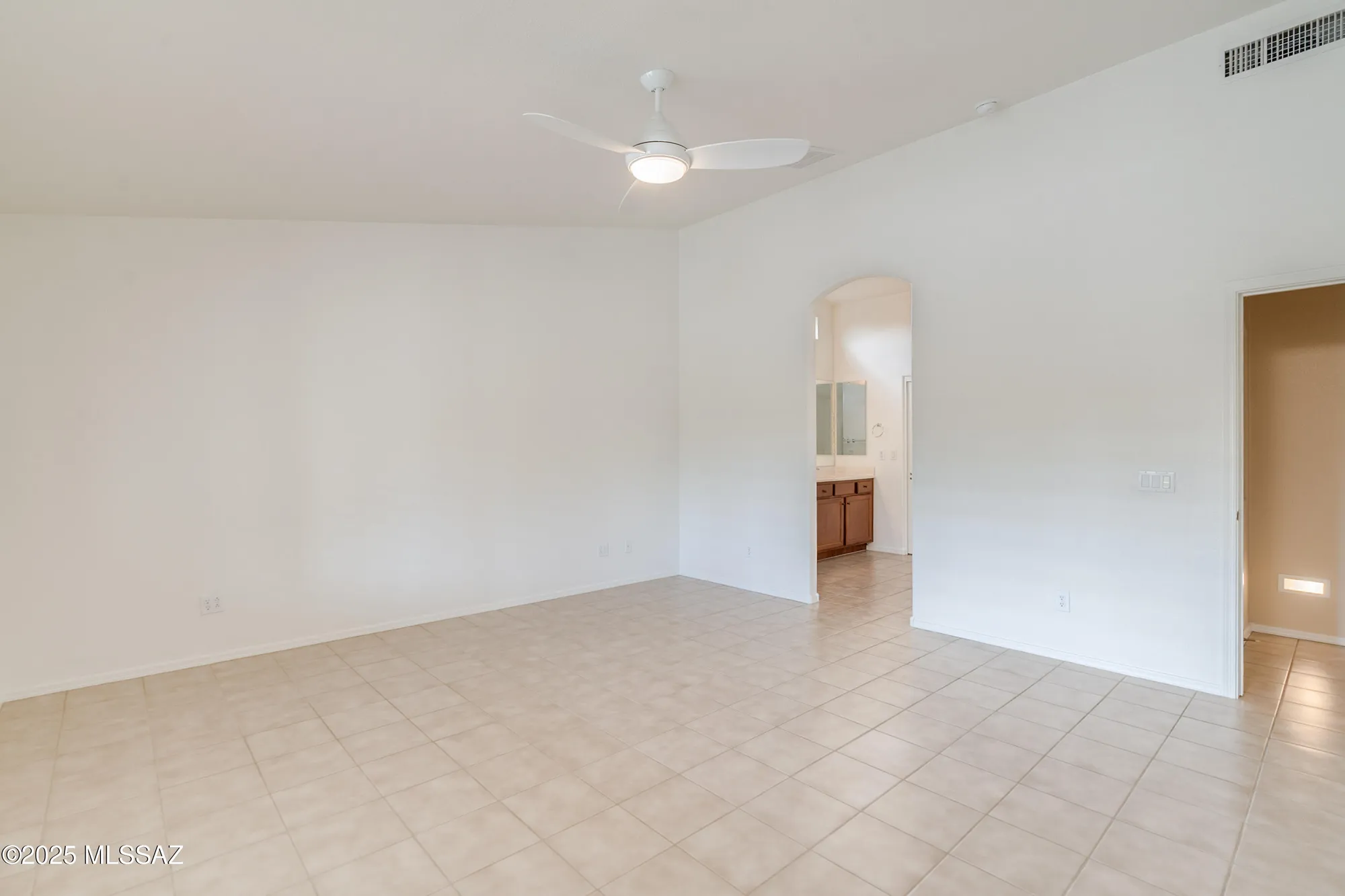 Property Slideshow image 25 of 50 | 1986 e orinda ln, Green Valley, AZ, 85614