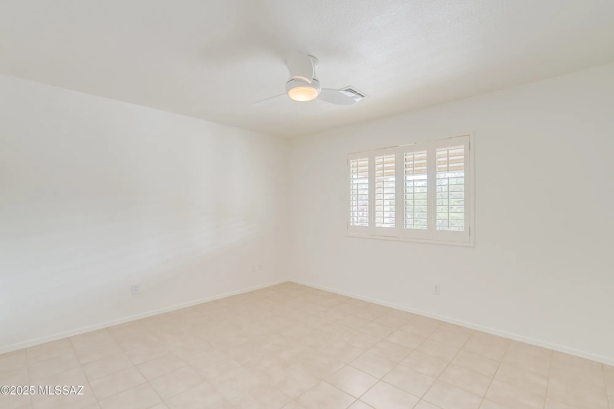 Property Slideshow image 33 of 50 | 1986 e orinda ln, Green Valley, AZ, 85614