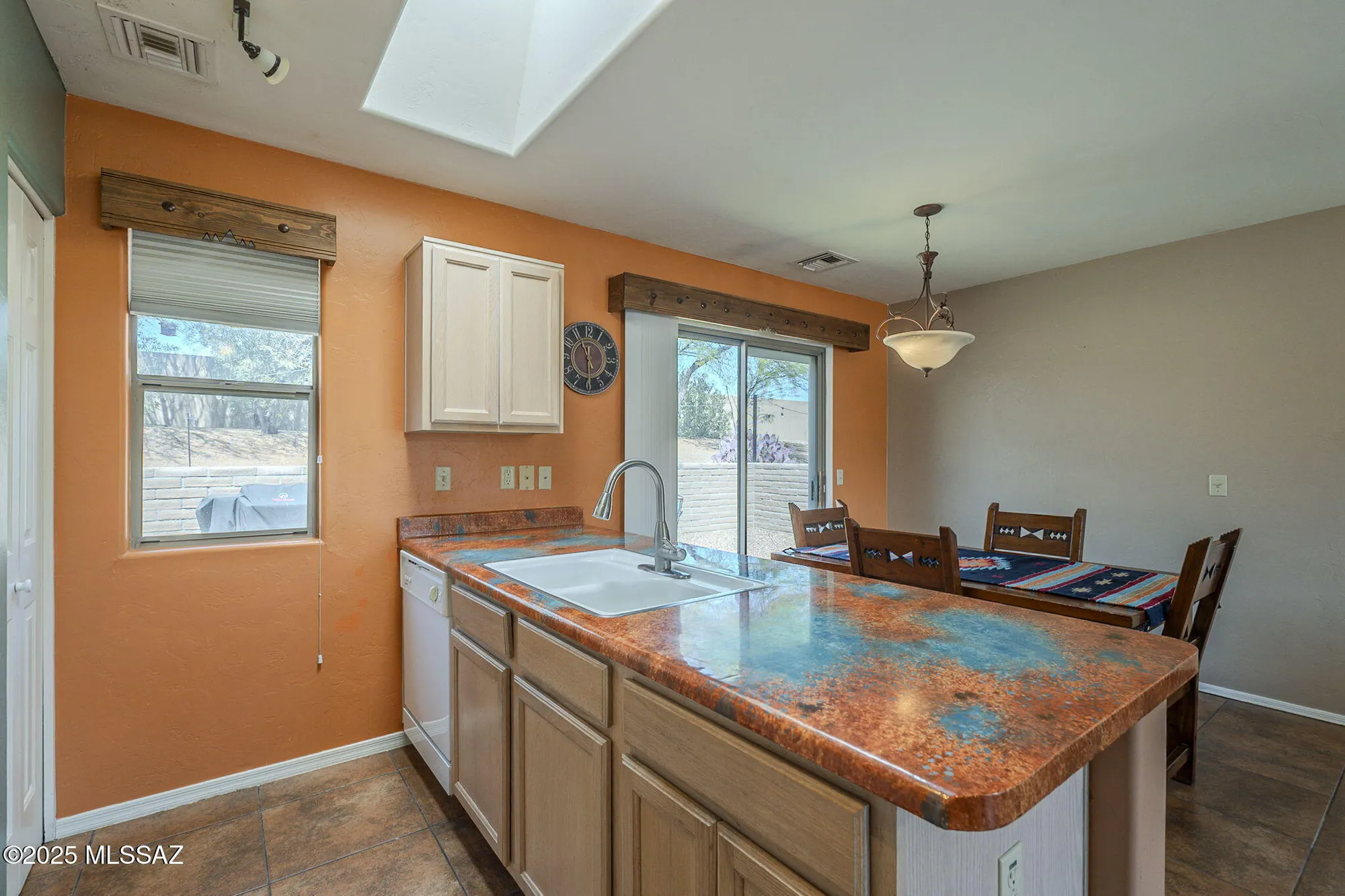 Property Slideshow image 11 of 32 | 3788 s paseo de los nardos, Green Valley, AZ, 85614