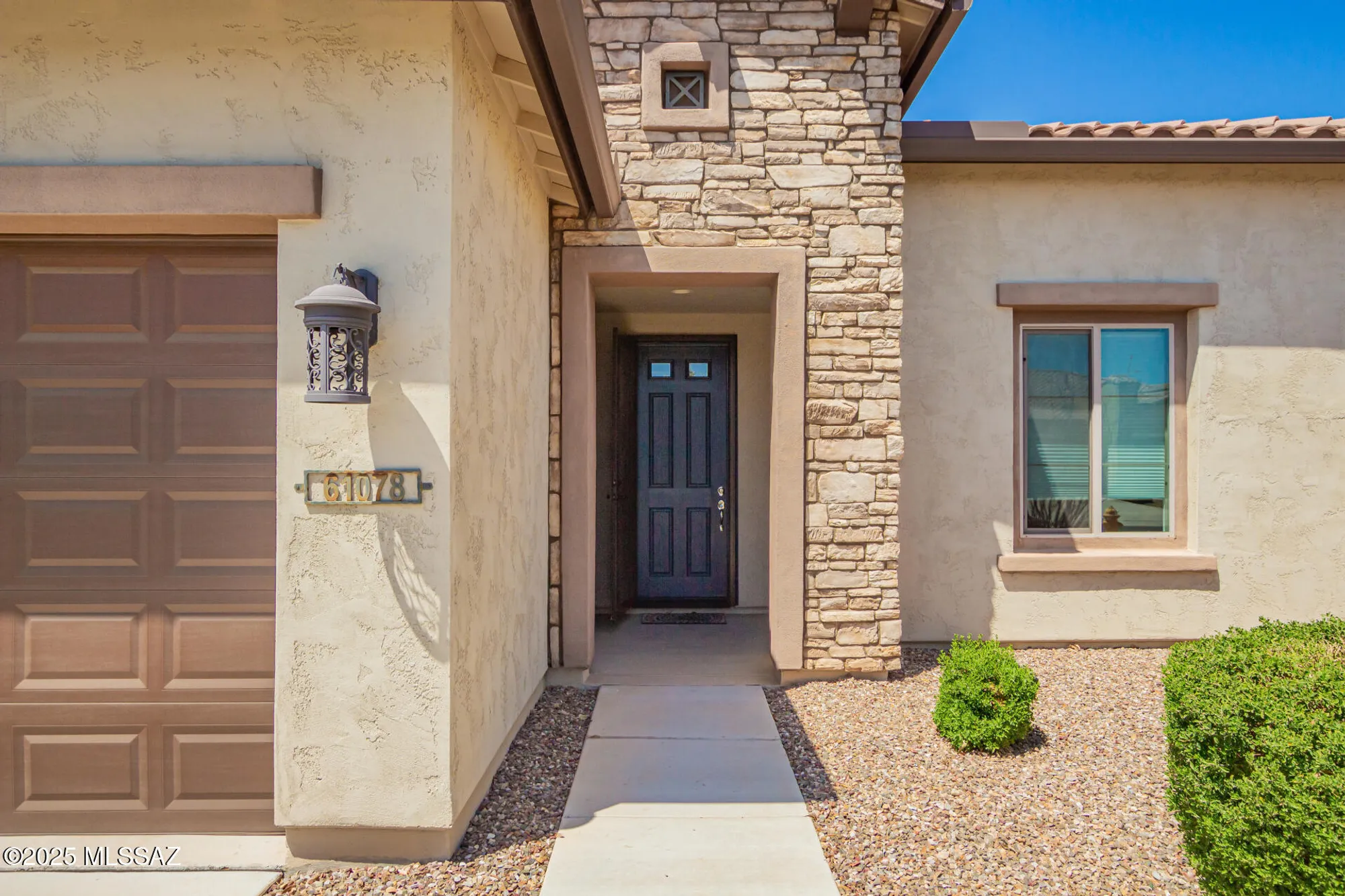 Property Slideshow image 3 of 28 | 61078 e shale rd, Oracle, AZ, 85623