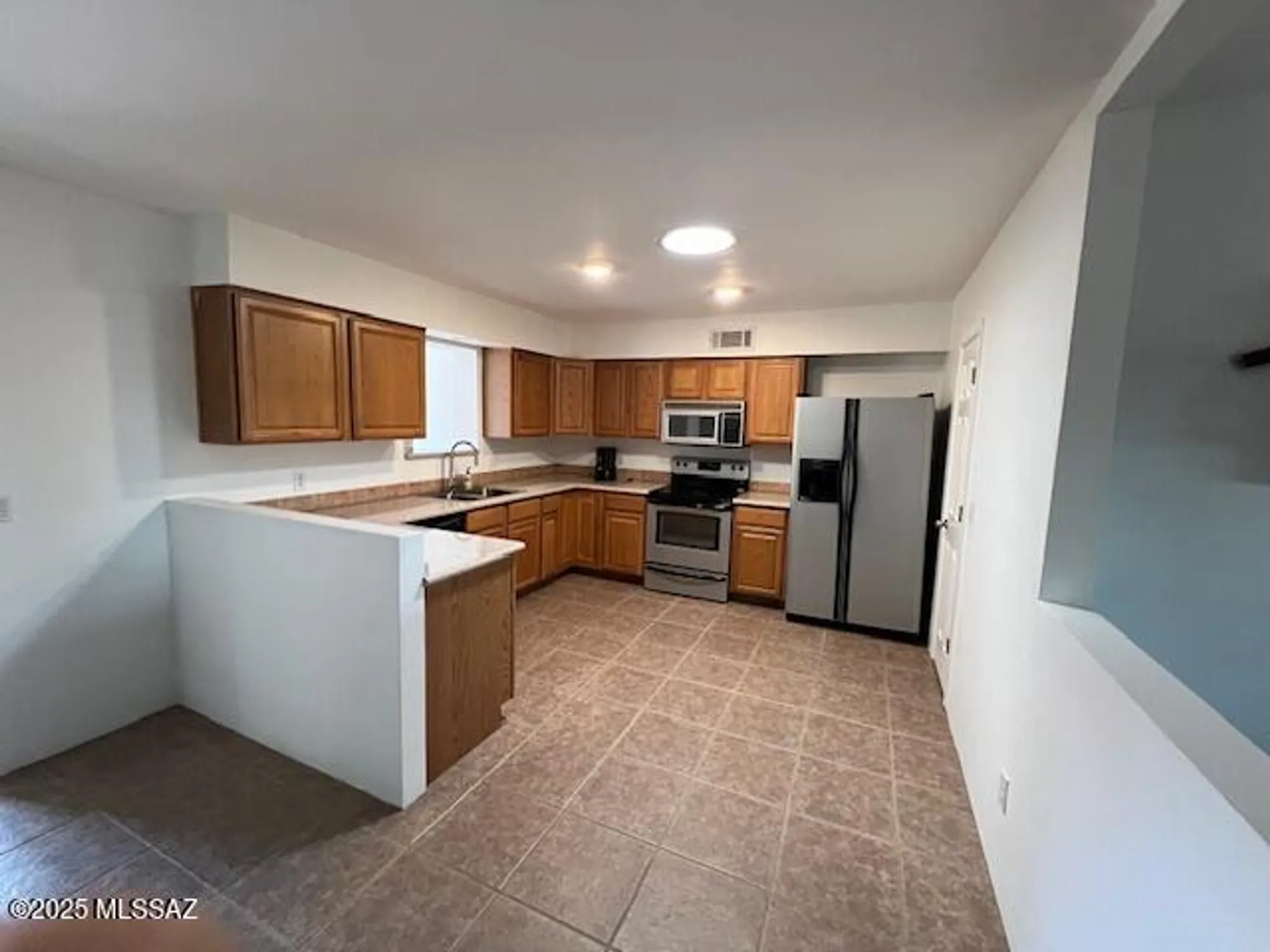 Property Slideshow image 9 of 31 | 132 e la espina, Green Valley, AZ, 85614