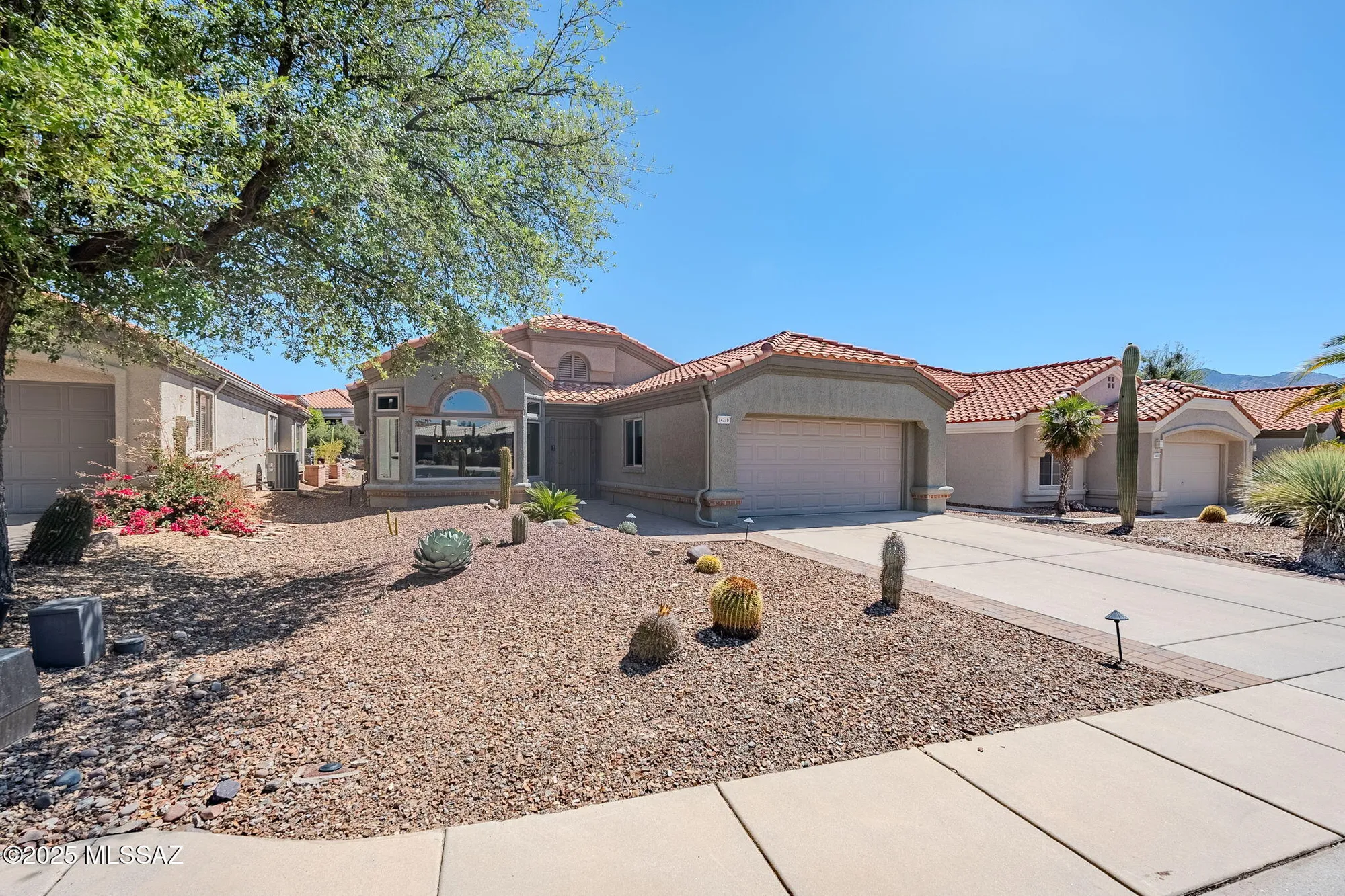 Property Slideshow image 1 of 29 | 14218 n cirrus hill dr, Oro Valley, AZ, 85755