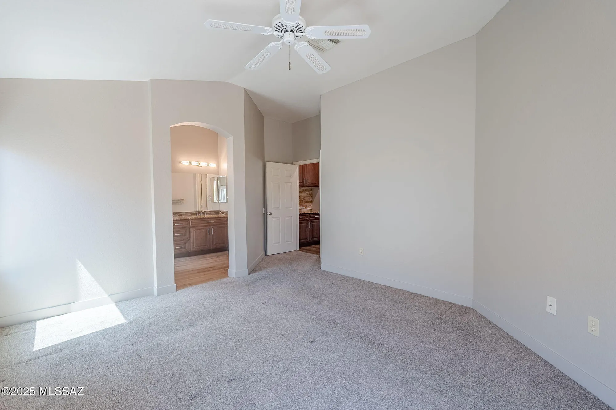 Property Slideshow image 17 of 29 | 14218 n cirrus hill dr, Oro Valley, AZ, 85755