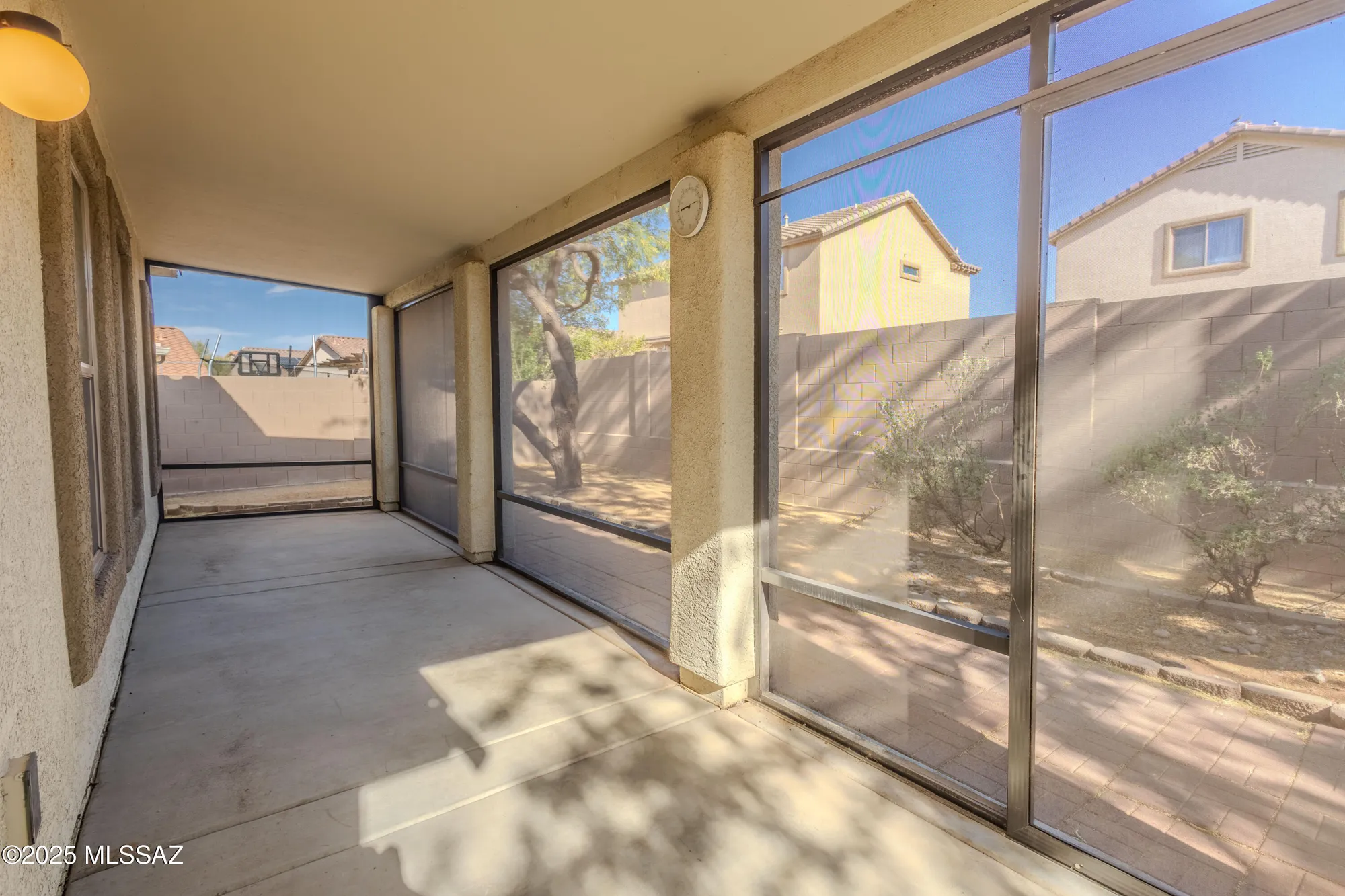 Property Slideshow image 5 of 36 | 785 w calle valenciana, Sahuarita, AZ, 85629
