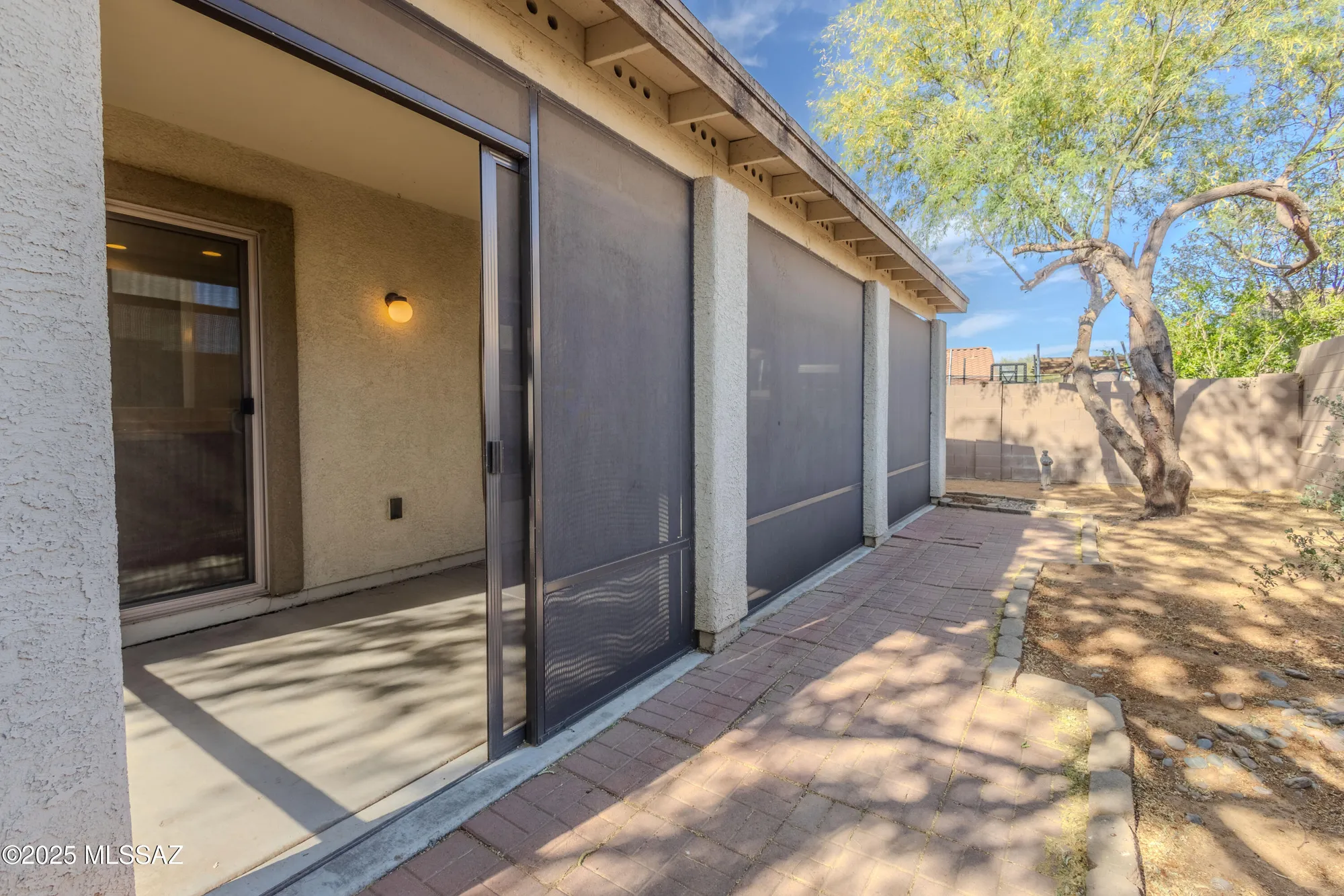 Property Slideshow image 29 of 36 | 785 w calle valenciana, Sahuarita, AZ, 85629