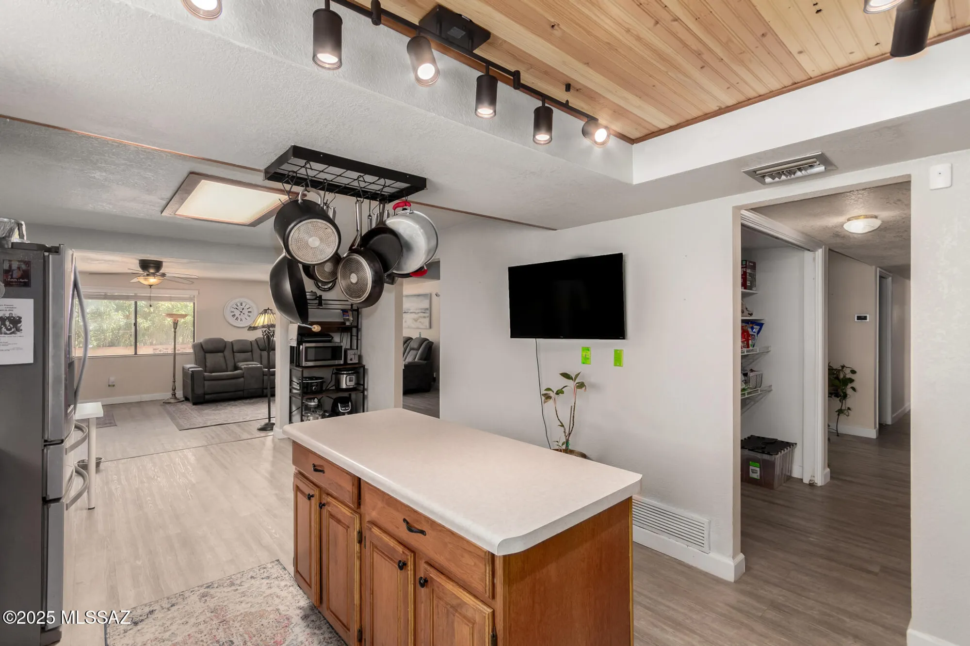 Property Slideshow image 11 of 30 | 1232 n la canoa, Green Valley, AZ, 85614