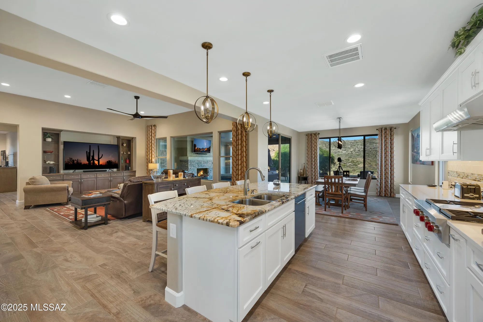 Property Slideshow image 18 of 49 | 35605 s overlook dr, Saddlebrooke, AZ, 85739