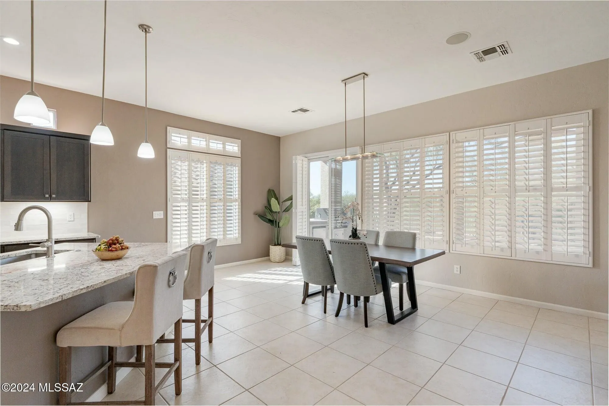 Property Slideshow image 9 of 46 | 5152 w heritage gateway pl, Marana, AZ, 85658