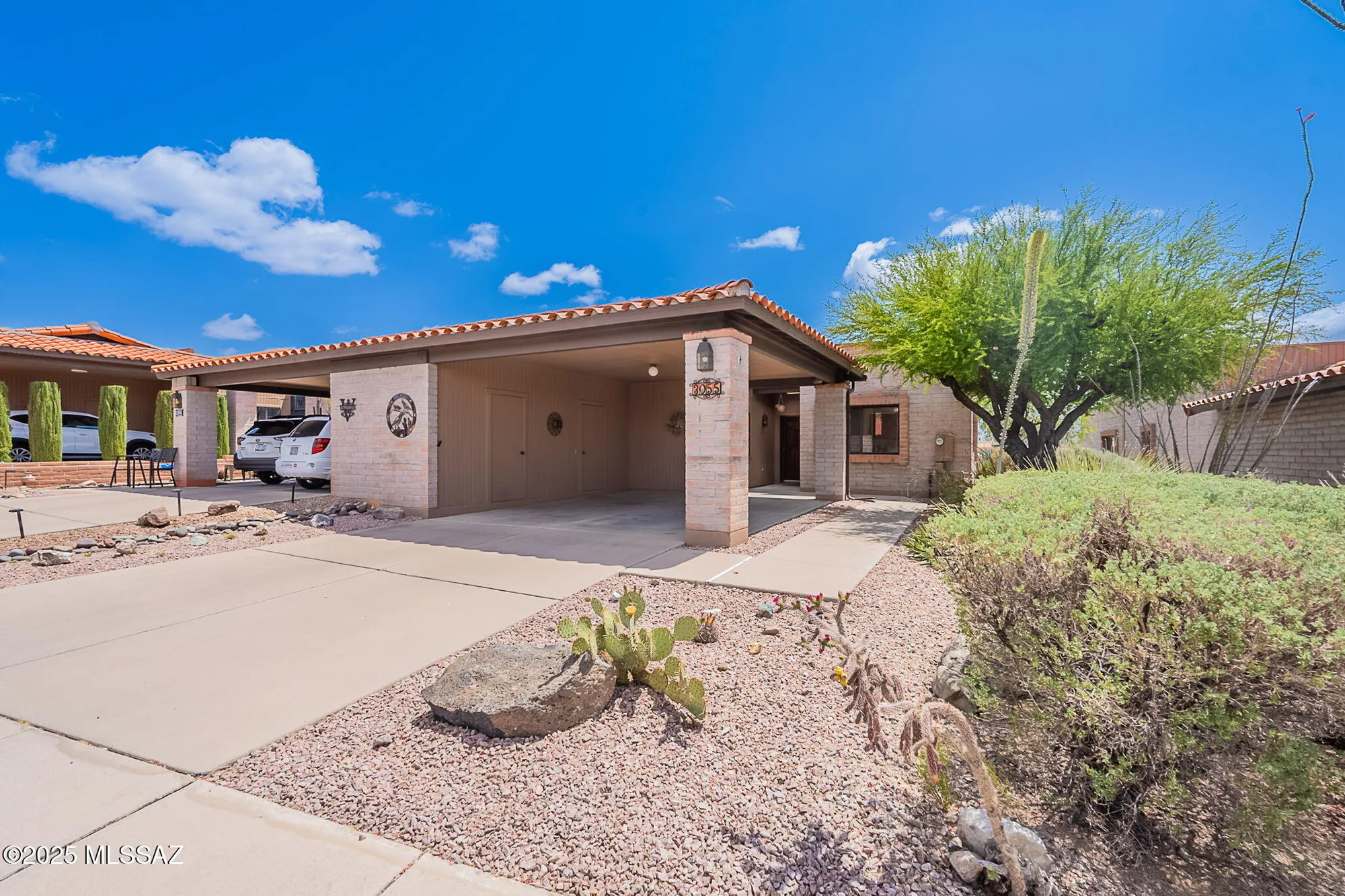 Property Slideshow image 3 of 35 | 3055 s placita de la picaza, Green Valley, AZ, 85622