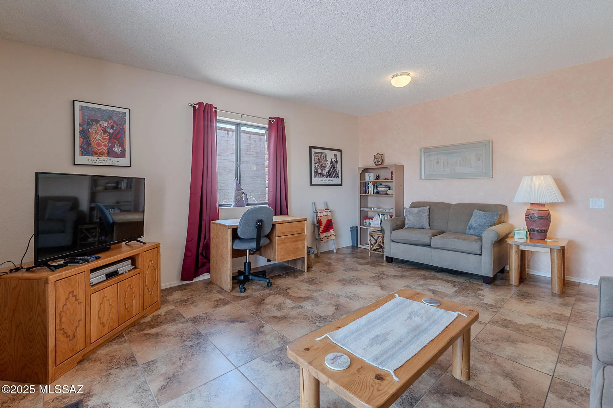 Property Slideshow image 7 of 35 | 3055 s placita de la picaza, Green Valley, AZ, 85622