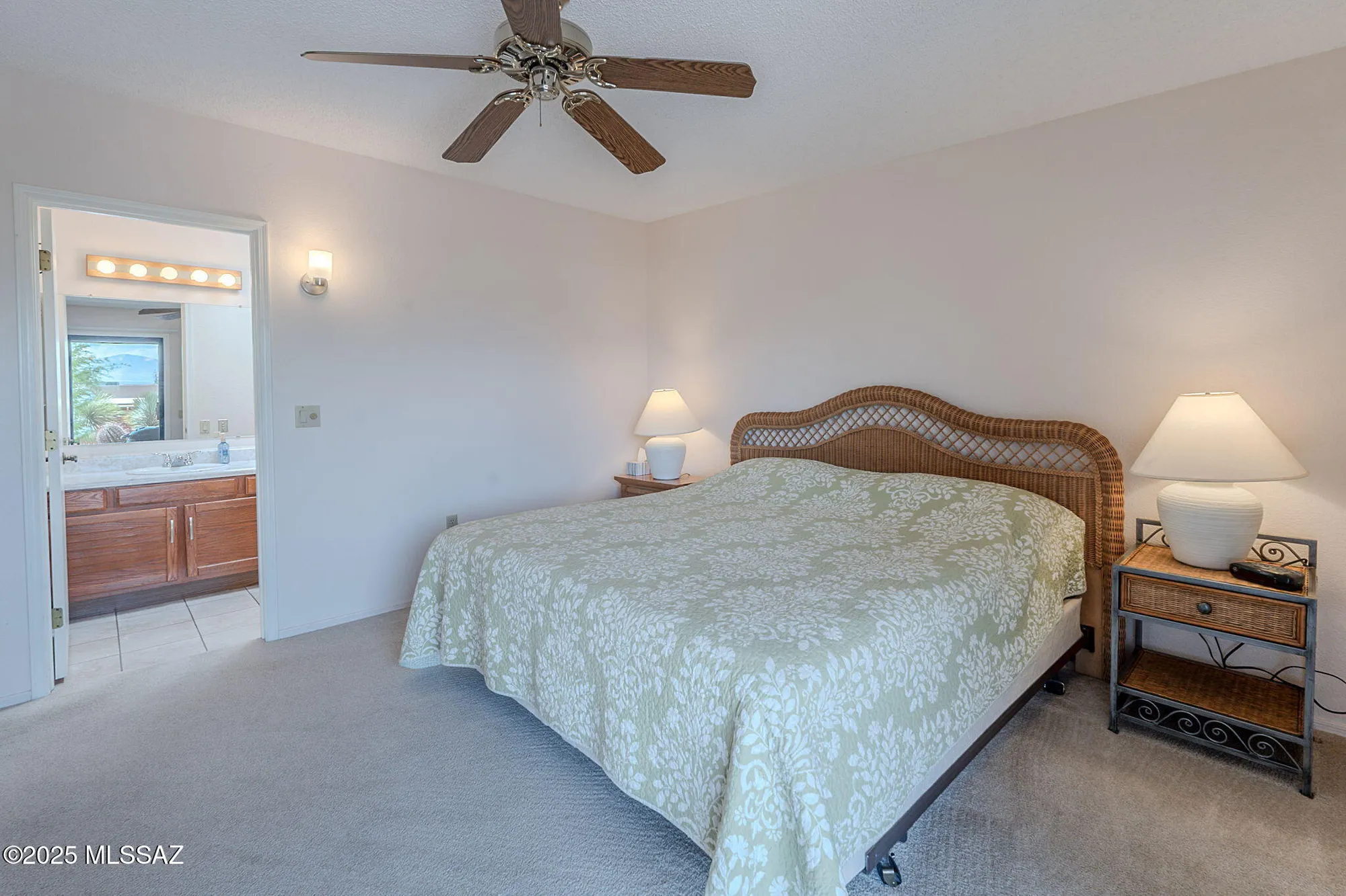 Property Slideshow image 17 of 35 | 3055 s placita de la picaza, Green Valley, AZ, 85622