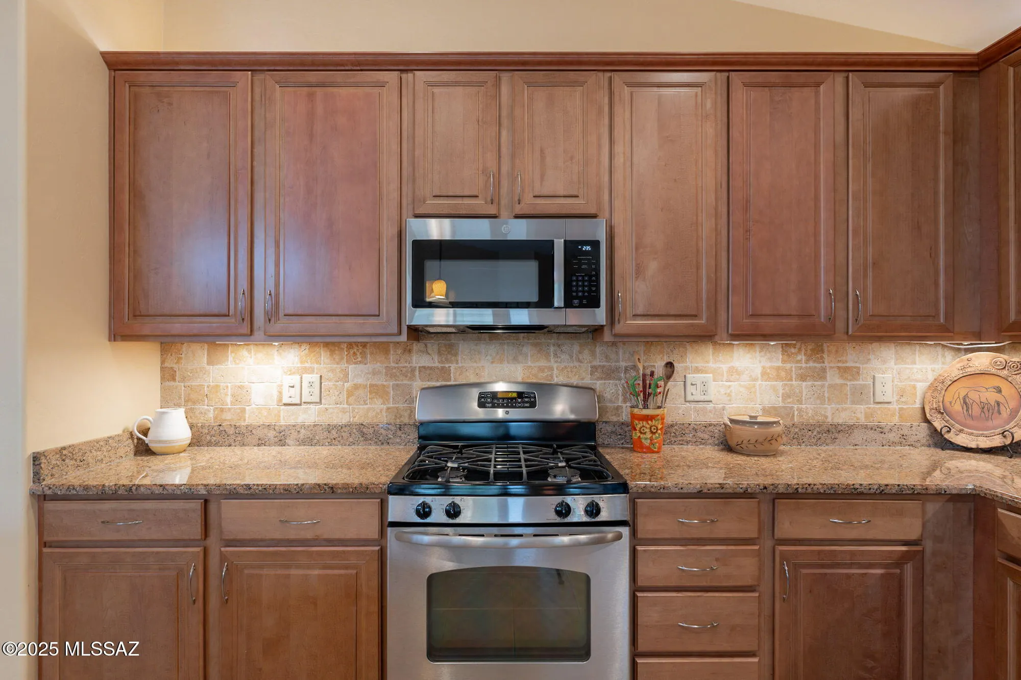 Property Slideshow image 20 of 48 | 2740 e ponce ct, Green Valley, AZ, 85614