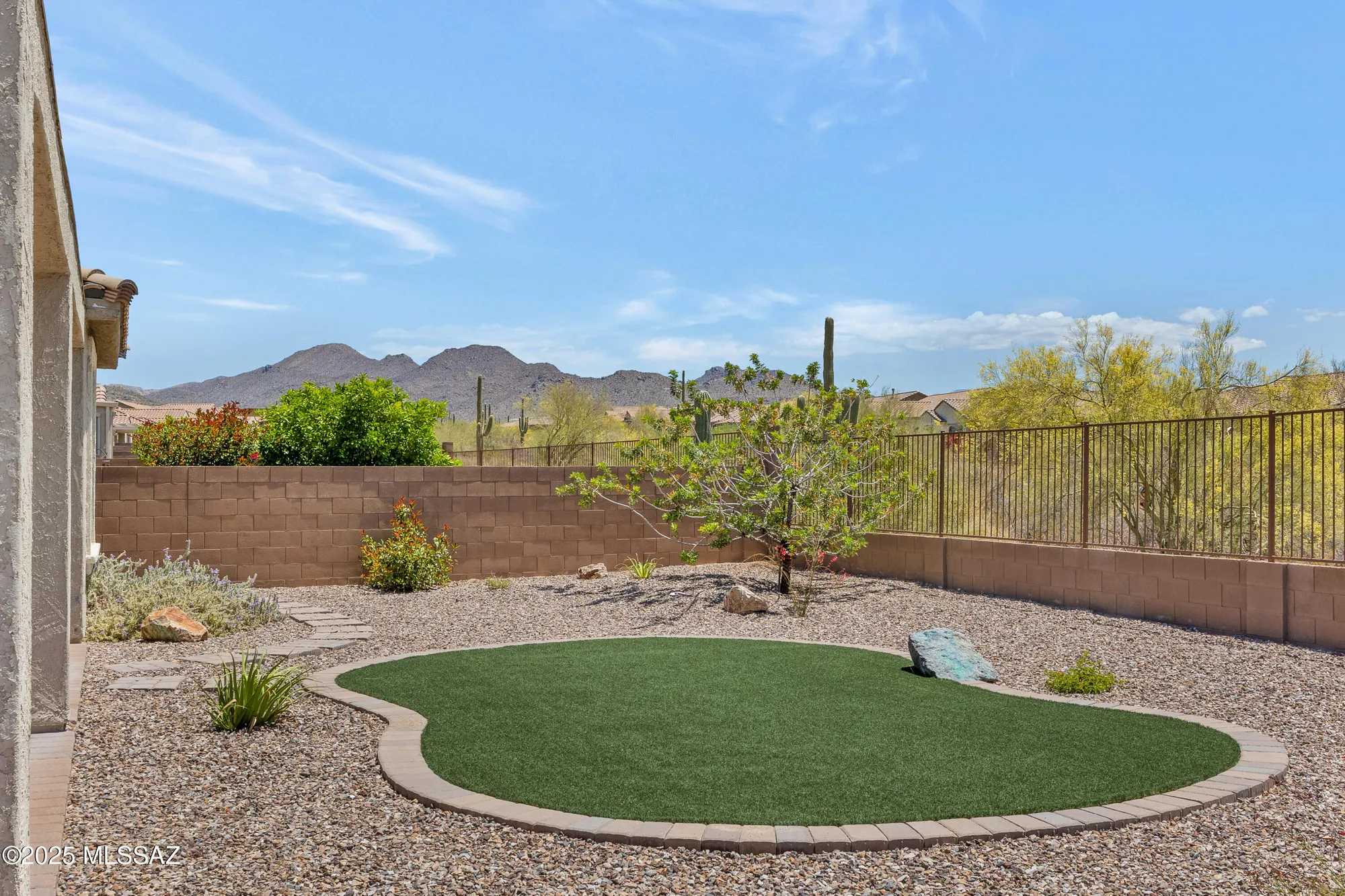 Property Slideshow image 24 of 40 | 7039 w kanab creek trl, Marana, AZ, 85658