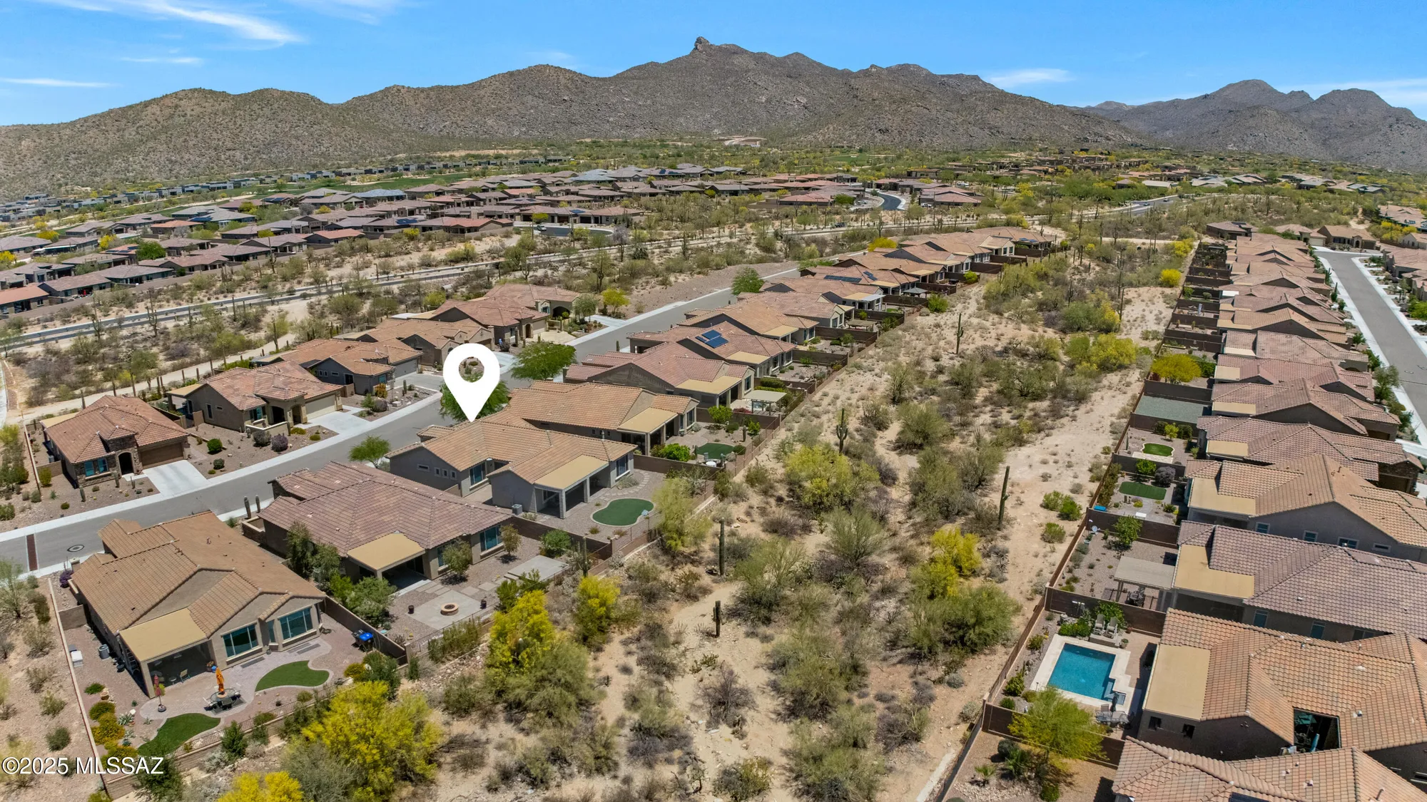 Property Slideshow image 31 of 40 | 7039 w kanab creek trl, Marana, AZ, 85658