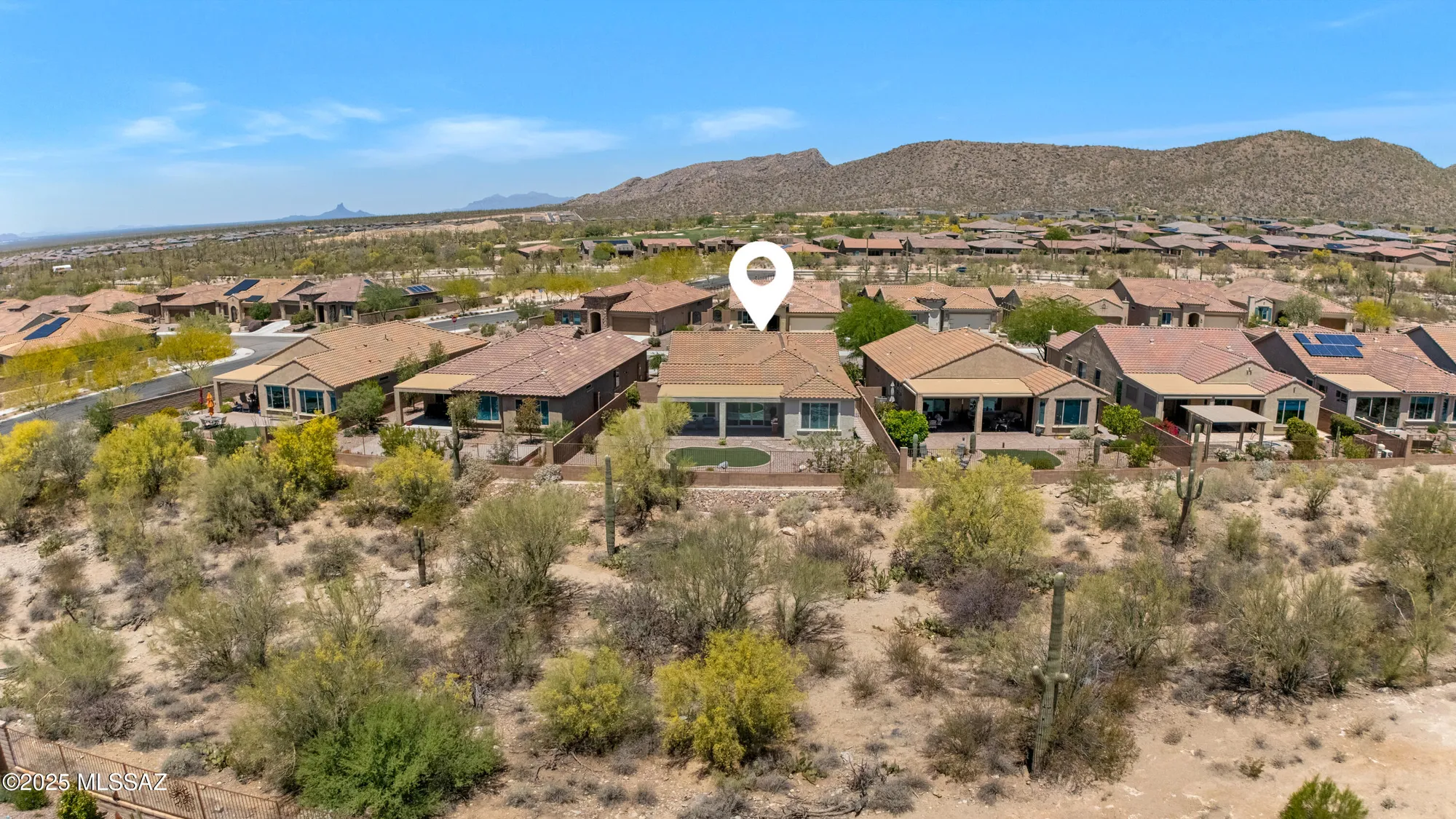 Property Slideshow image 32 of 40 | 7039 w kanab creek trl, Marana, AZ, 85658