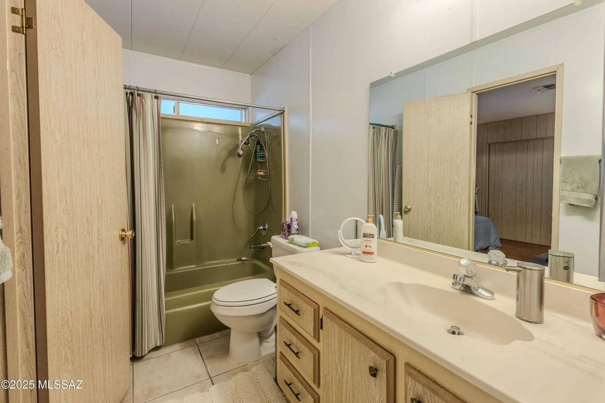 Property Slideshow image 20 of 24 | 121 w mora dr, Green Valley, AZ, 85614