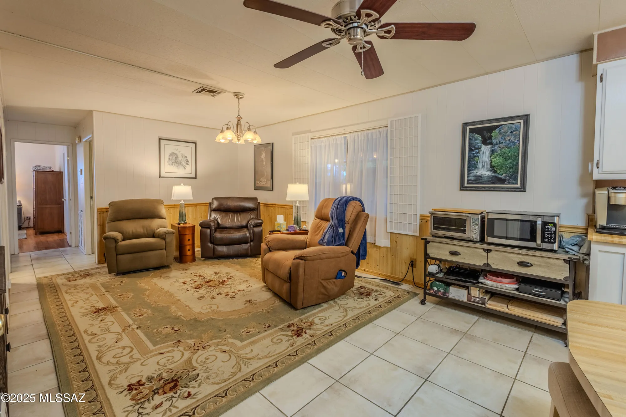 Property Slideshow image 10 of 24 | 121 w mora dr, Green Valley, AZ, 85614