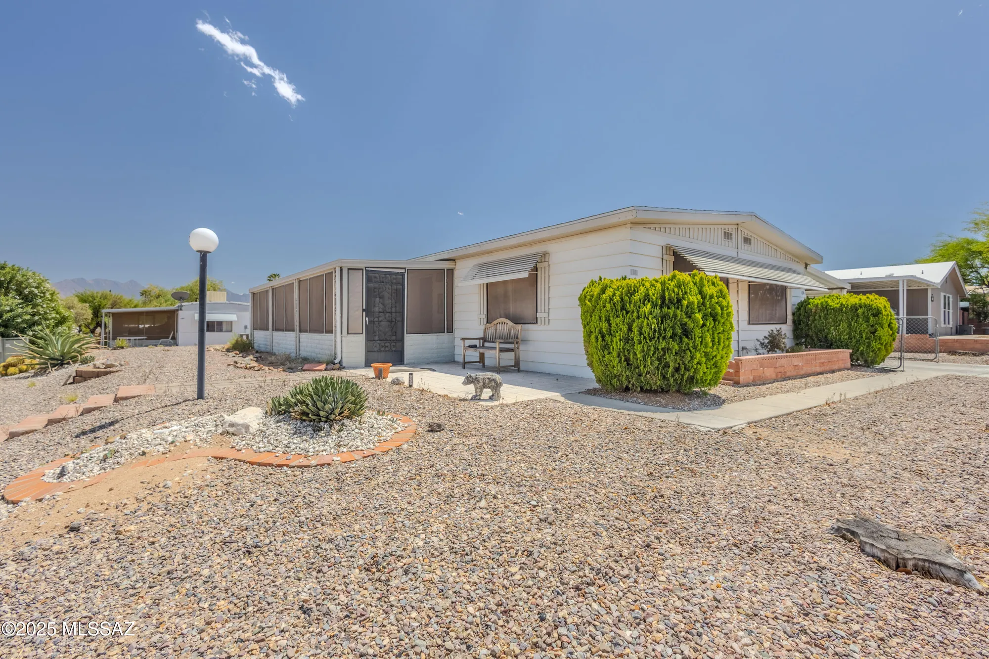 Property Slideshow image 1 of 24 | 121 w mora dr, Green Valley, AZ, 85614