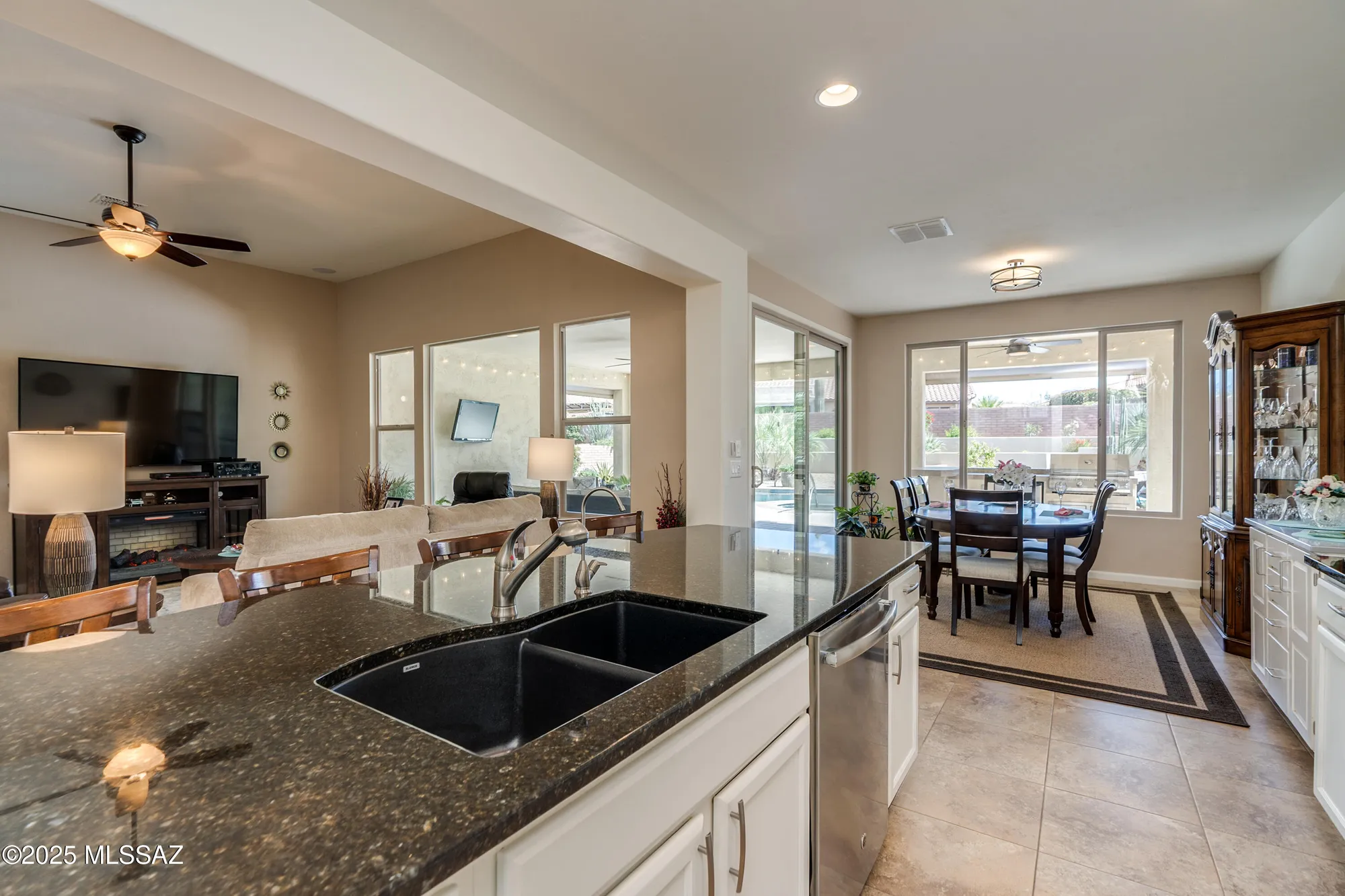 Property Slideshow image 22 of 50 | 2594 e keyes ct, Green Valley, AZ, 85614