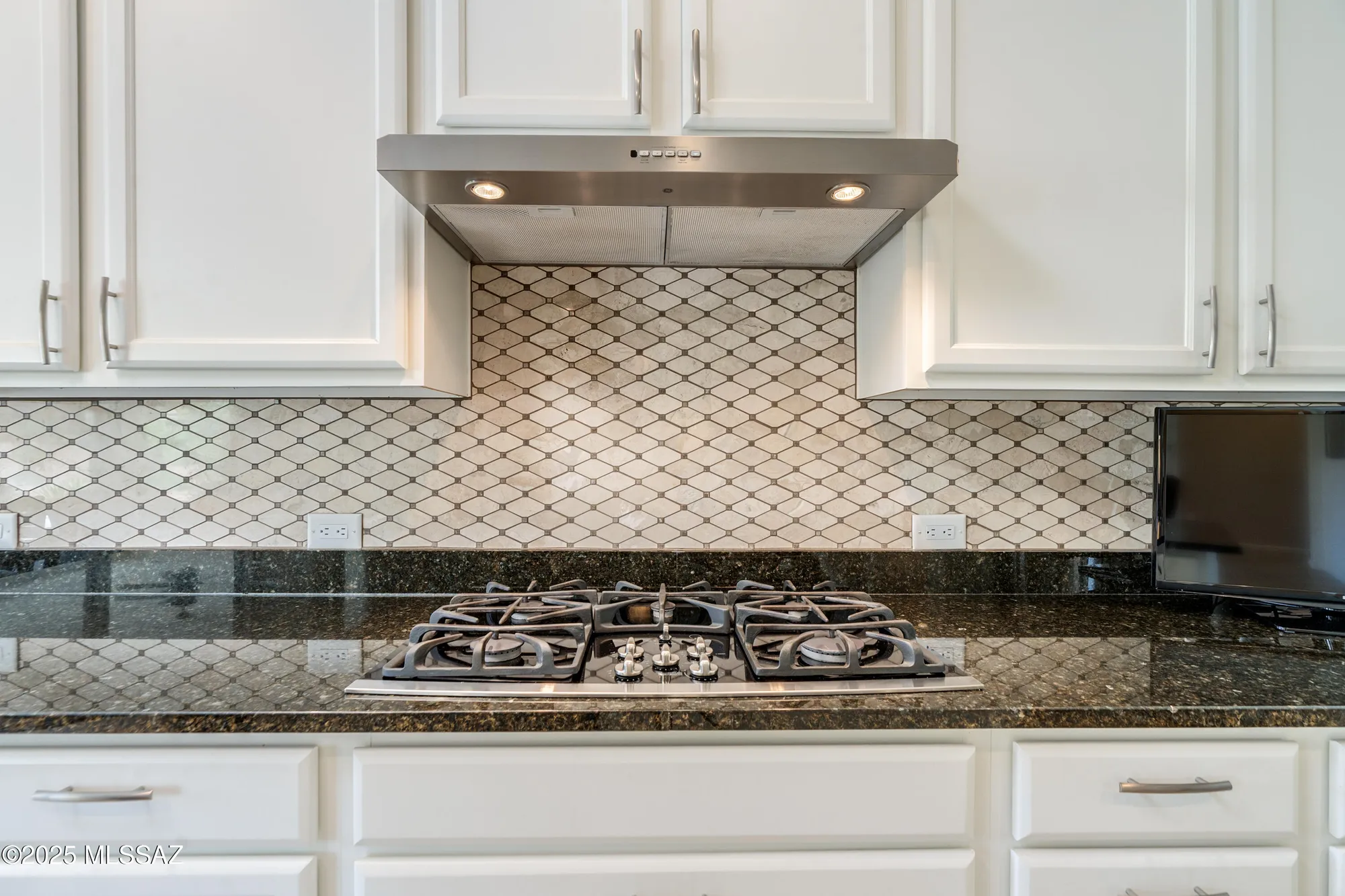 Property Slideshow image 17 of 50 | 2594 e keyes ct, Green Valley, AZ, 85614