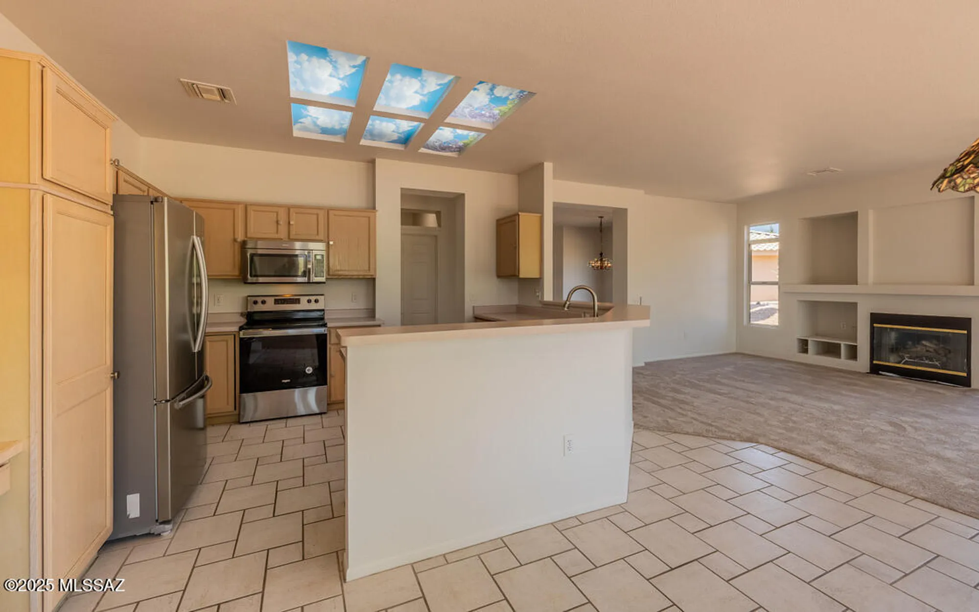 Property Slideshow image 15 of 42 | 1448 e mule train dr, Oro Valley, AZ, 85755
