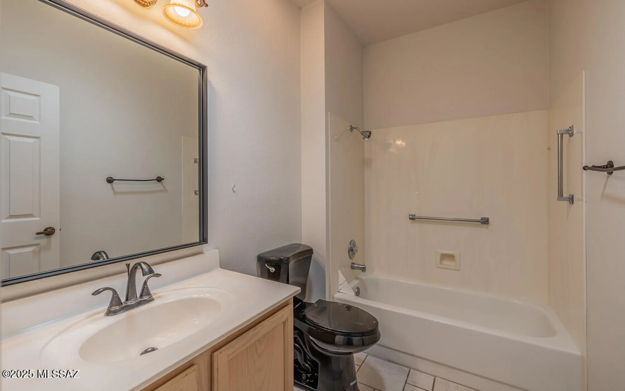 Property Slideshow image 27 of 42 | 1448 e mule train dr, Oro Valley, AZ, 85755