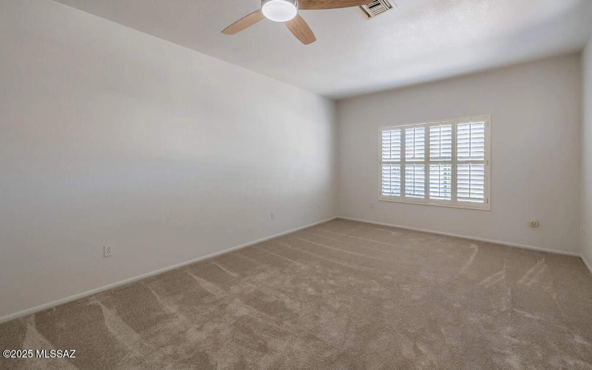 Property Slideshow image 25 of 42 | 1448 e mule train dr, Oro Valley, AZ, 85755