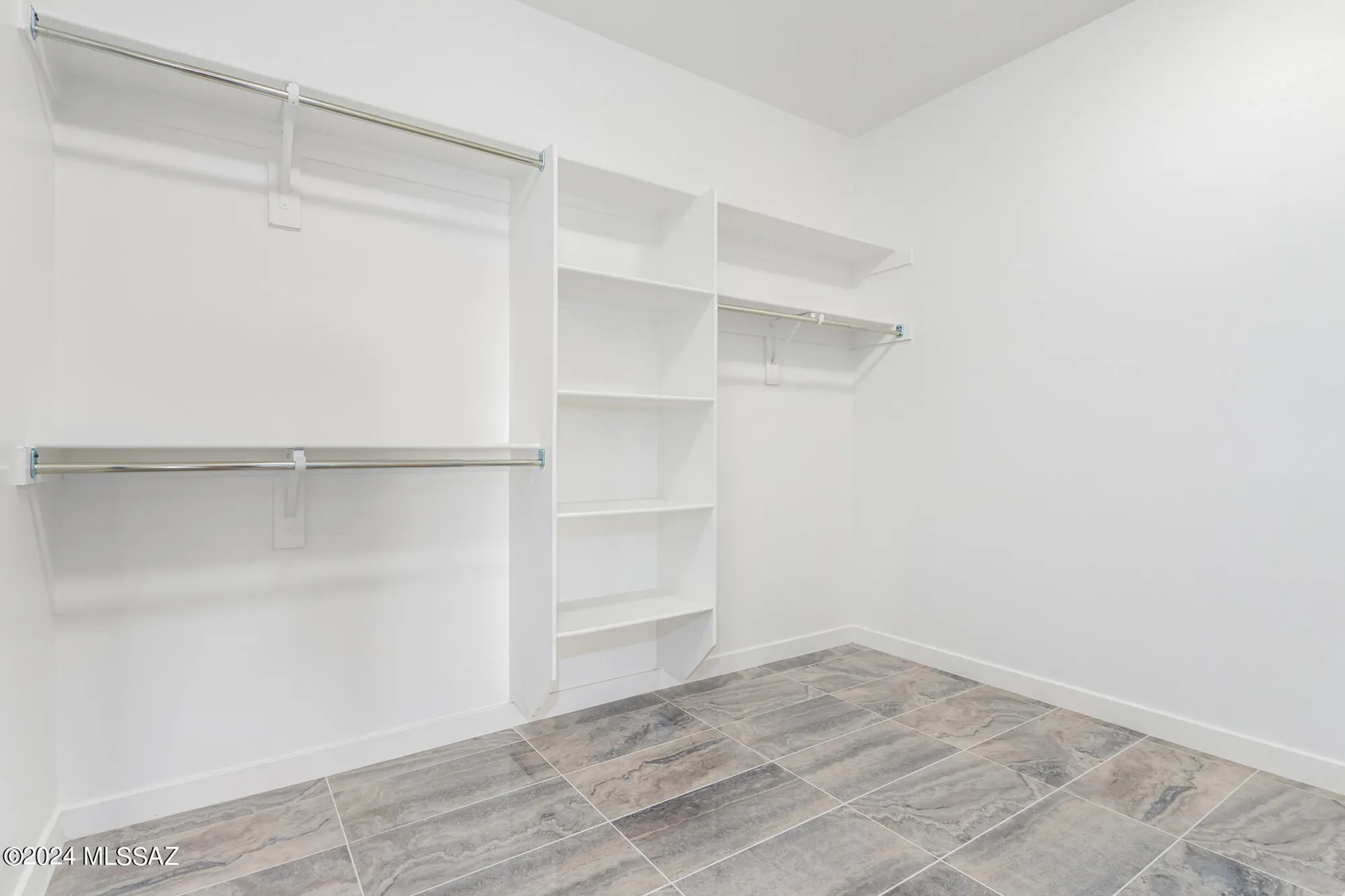 Property Slideshow image 19 of 28 | 941 e vault mine ct, Green Valley, AZ, 85614