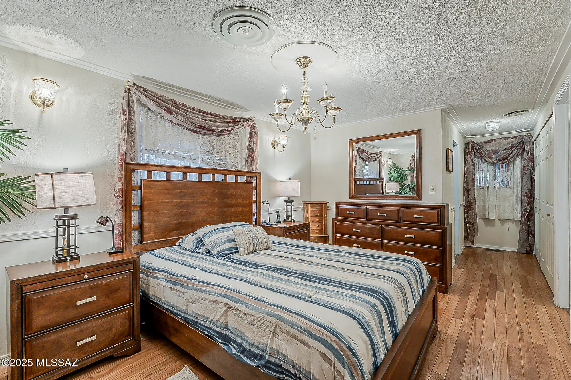 Property Slideshow image 16 of 35 | 272 w cumaro dr, Green Valley, AZ, 85614