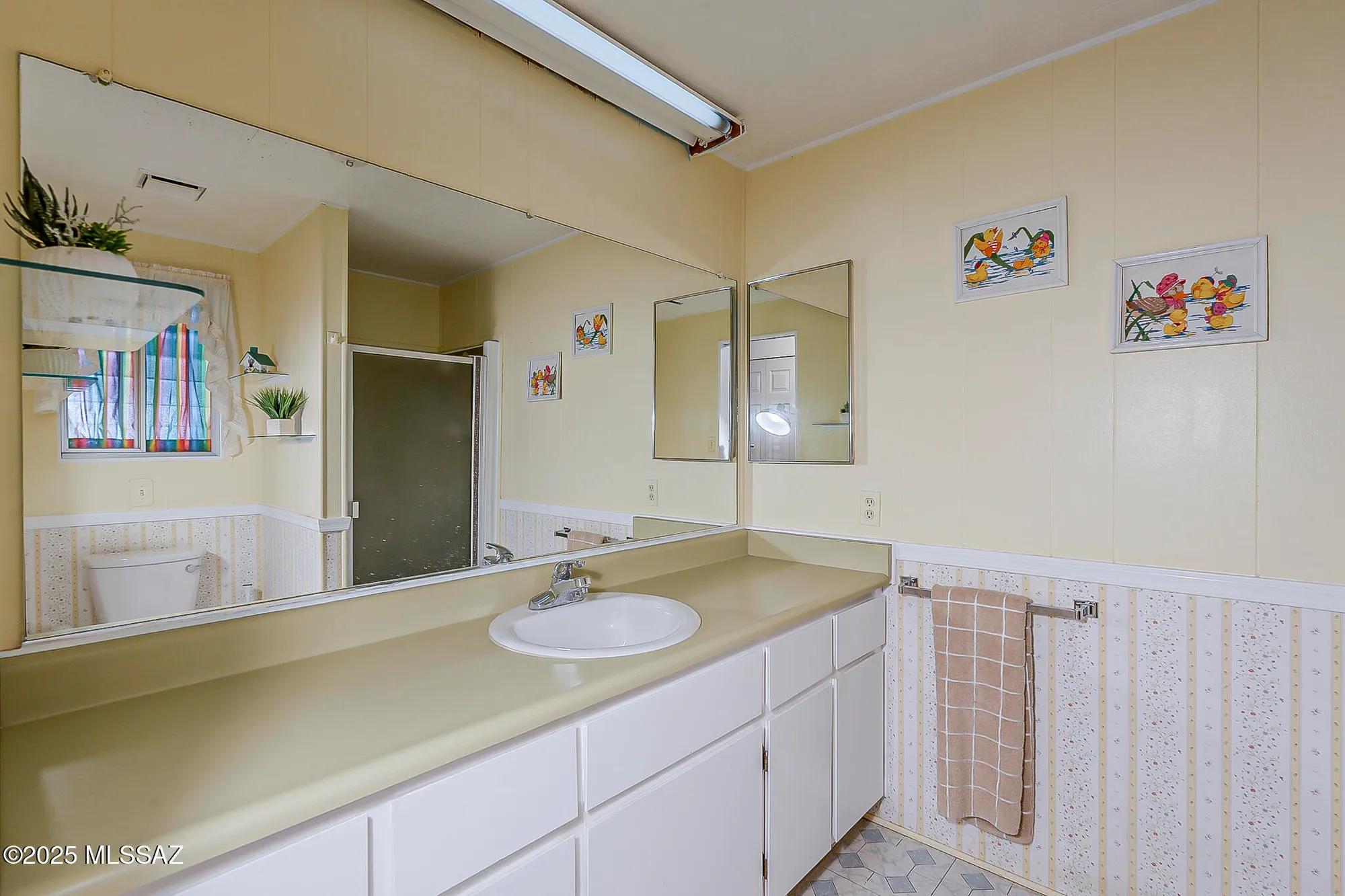 Property Slideshow image 19 of 35 | 272 w cumaro dr, Green Valley, AZ, 85614