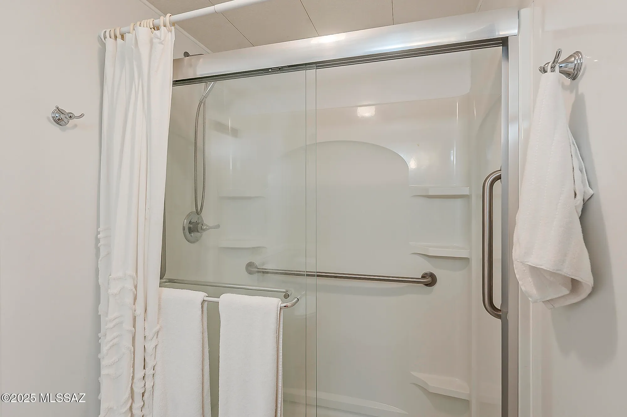 Property Slideshow image 26 of 35 | 272 w cumaro dr, Green Valley, AZ, 85614