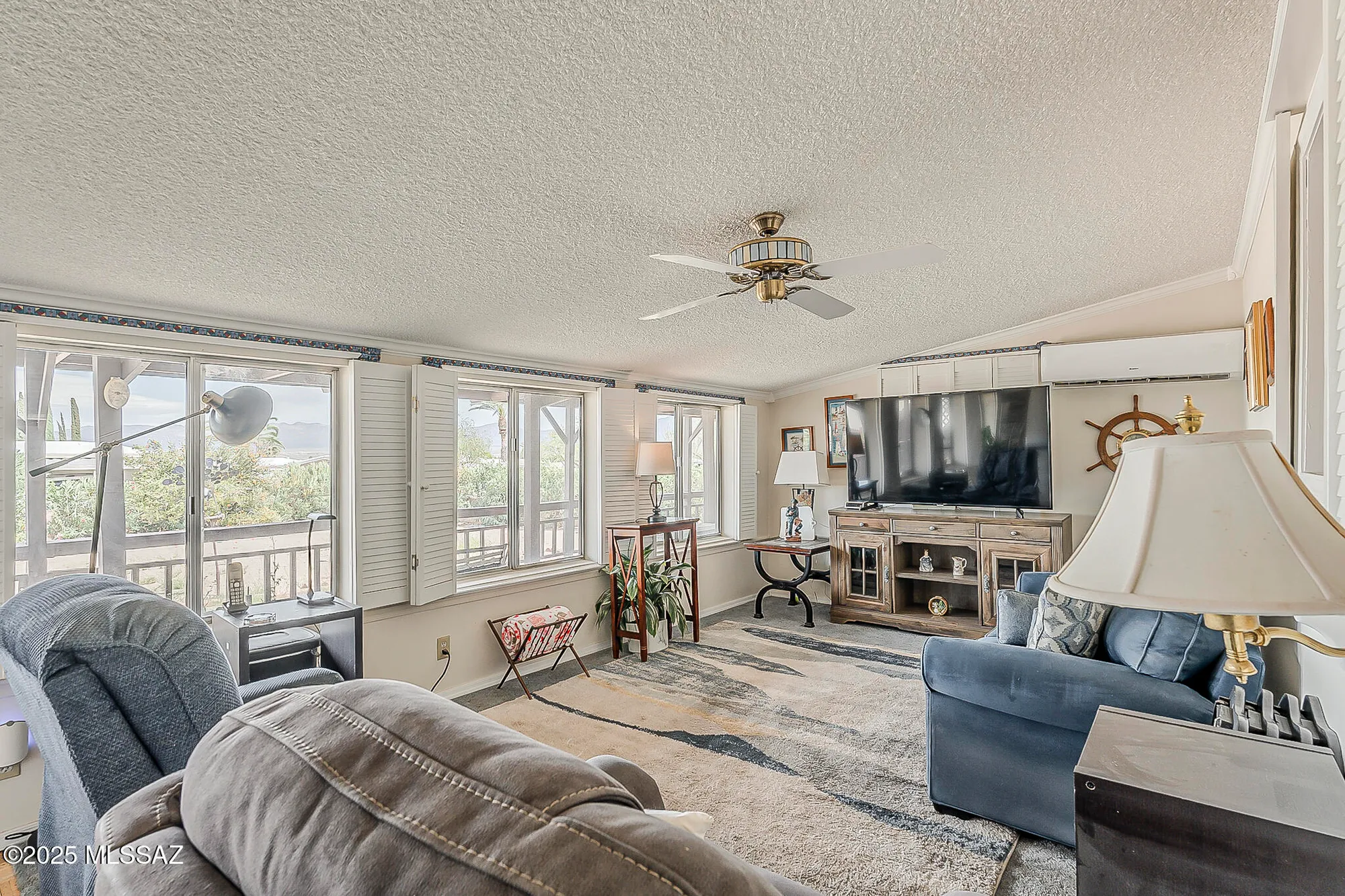 Property Slideshow image 13 of 35 | 272 w cumaro dr, Green Valley, AZ, 85614