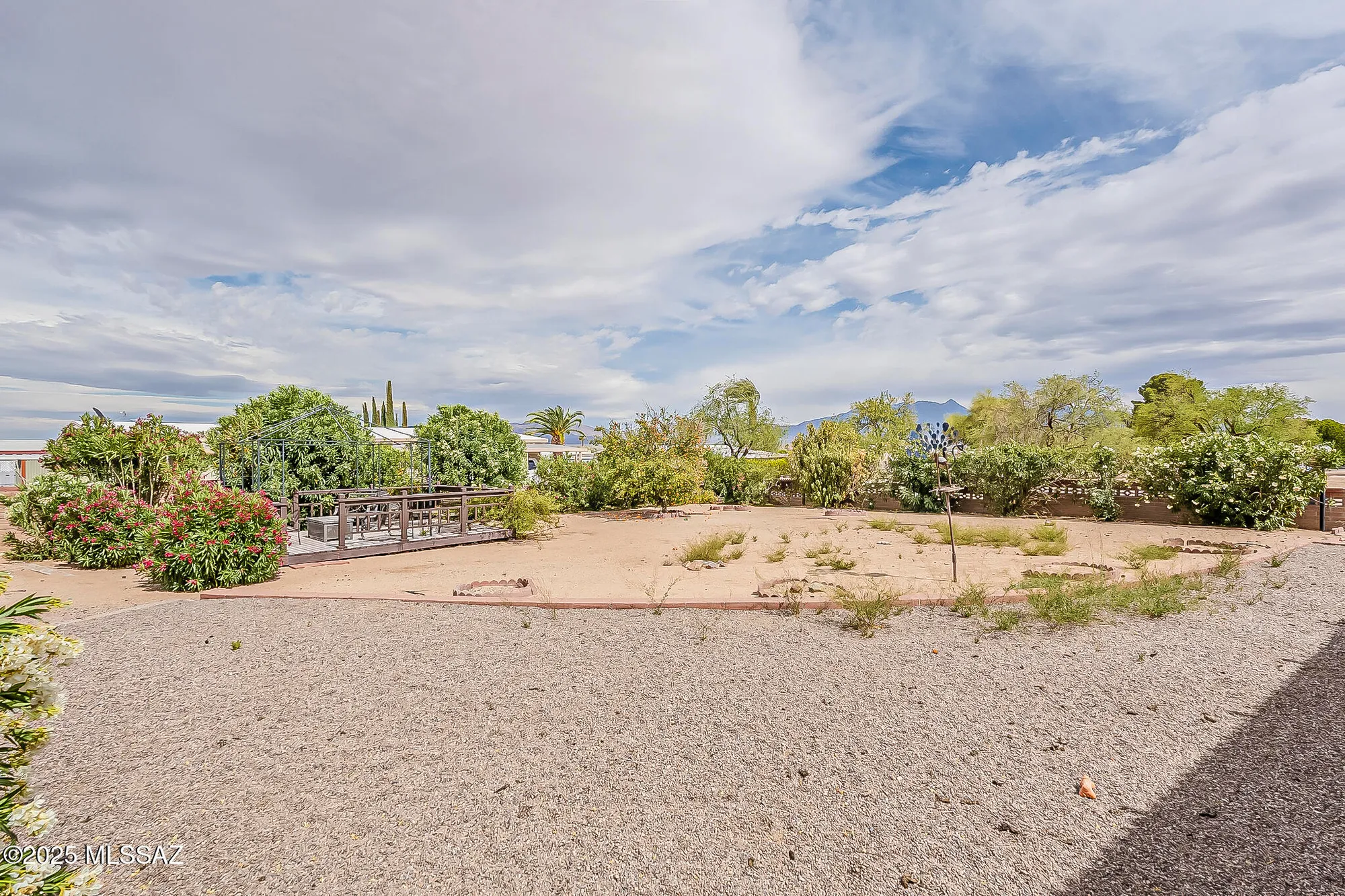 Property Slideshow image 30 of 35 | 272 w cumaro dr, Green Valley, AZ, 85614