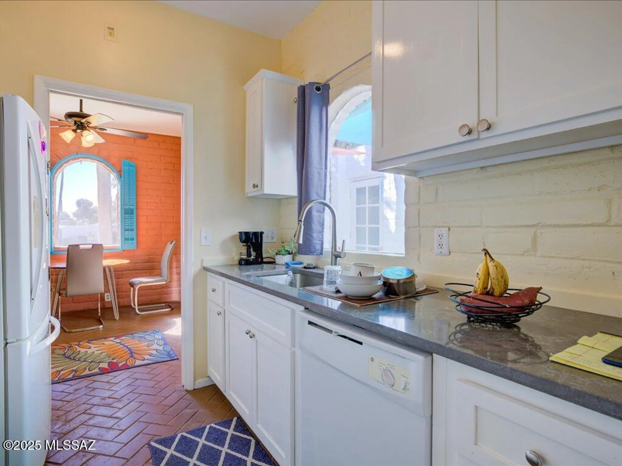 Property Slideshow image 13 of 28 | 641 w las lomitas rd, Tucson, AZ, 85704