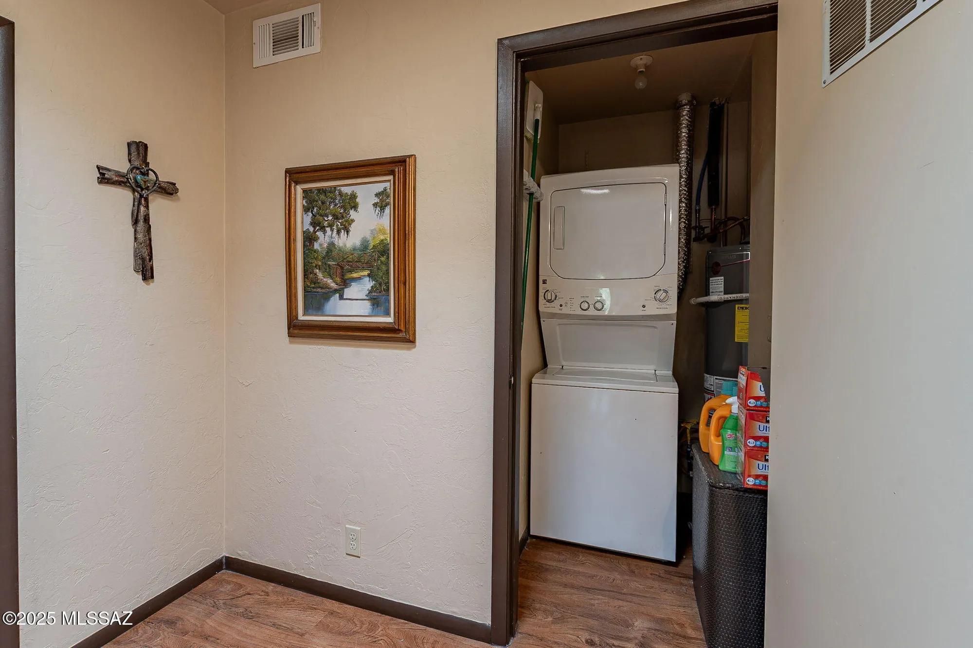 Property Slideshow image 17 of 33 | 413 n calle del diablo, Green Valley, AZ, 85614