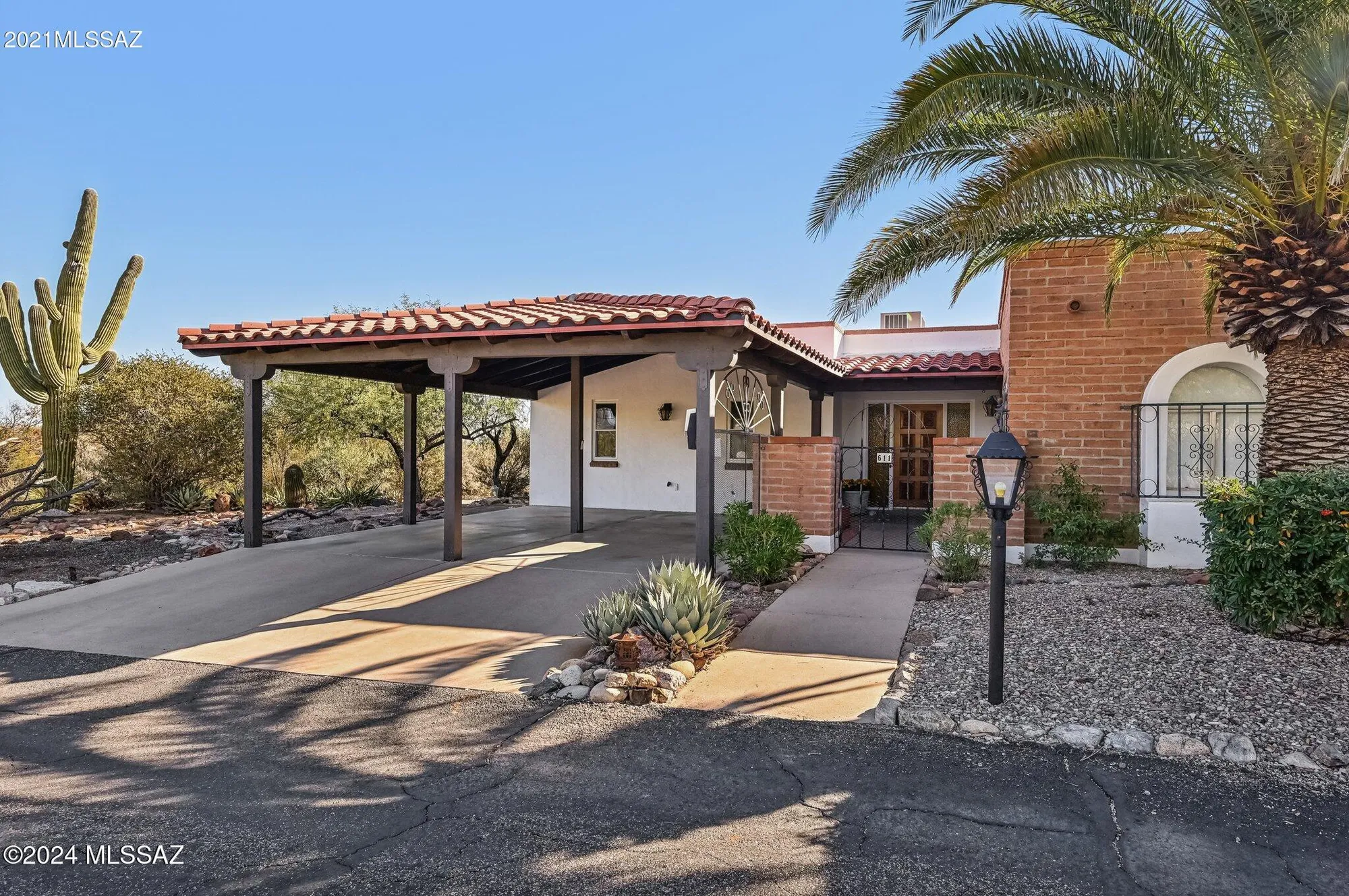 Property Slideshow image 1 of 22 | 611 s los opalos, Green Valley, AZ, 85614