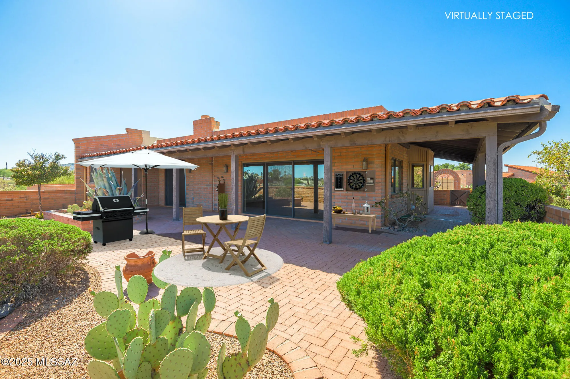 Property Slideshow image 28 of 35 | 1013 w desert hills dr, Green Valley, AZ, 85622