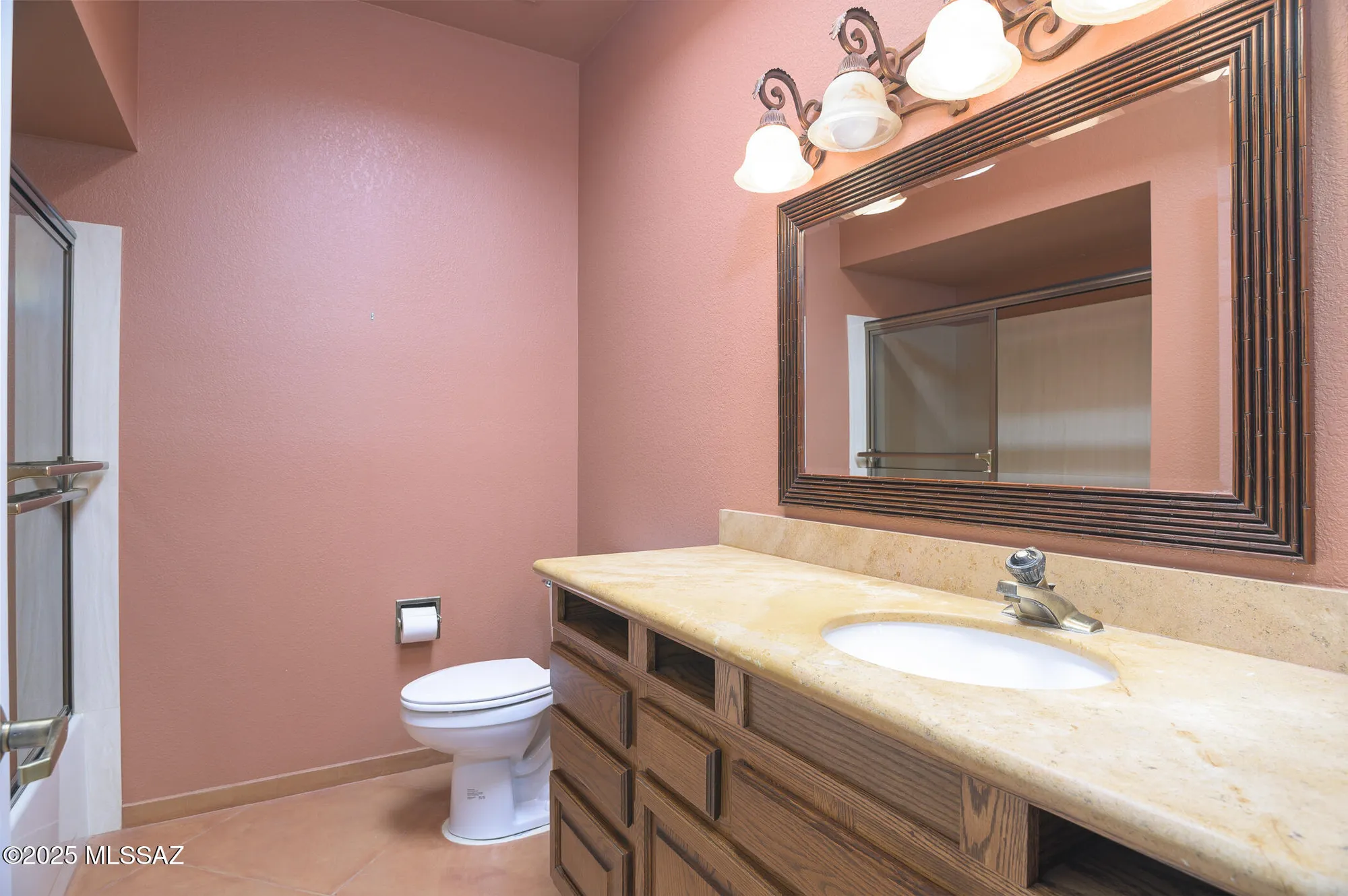 Property Slideshow image 27 of 35 | 1013 w desert hills dr, Green Valley, AZ, 85622