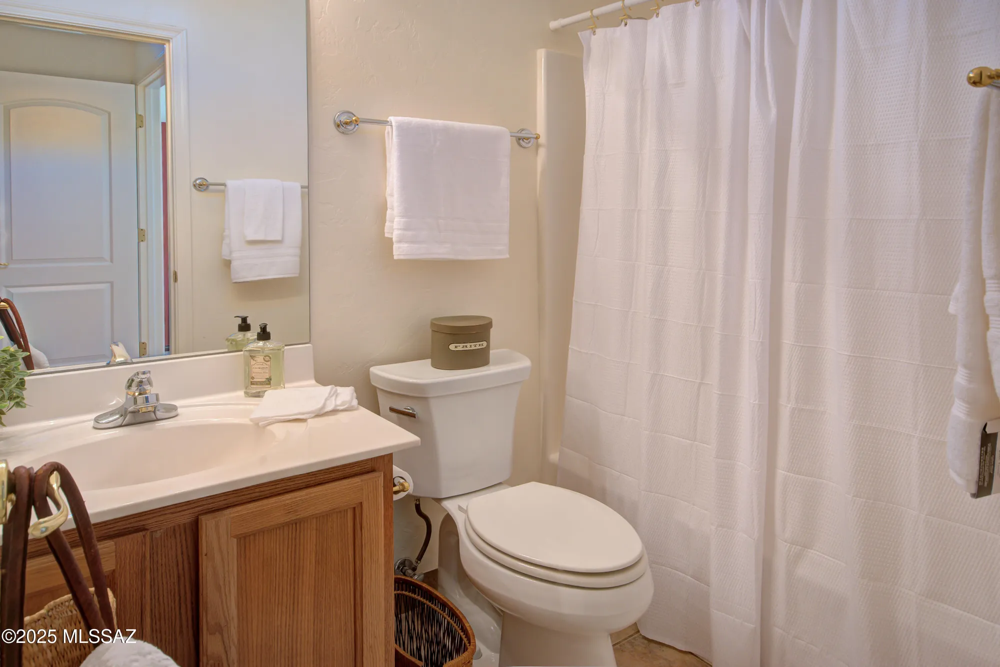 Property Slideshow image 20 of 31 | 3977 s camino del heroe, Green Valley, AZ, 85614