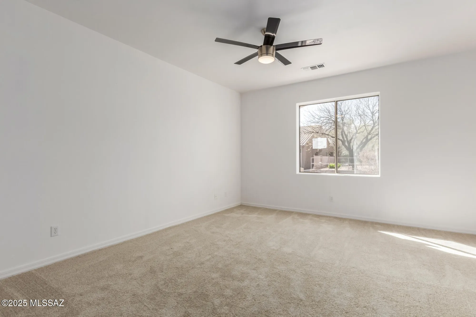 Property Slideshow image 21 of 30 | 692 n cedar bend ave, Green Valley, AZ, 85614