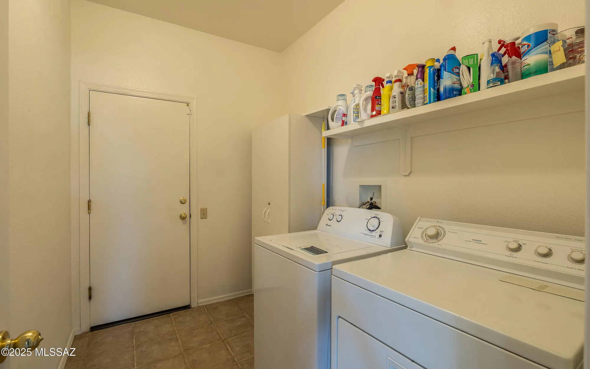 Property Slideshow image 25 of 32 | 1942 w amblemorn dr, Green Valley, AZ, 85622