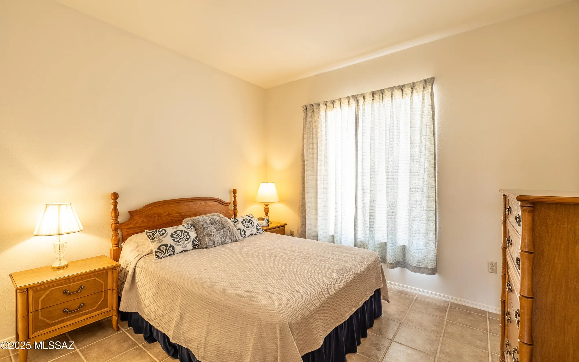 Property Slideshow image 21 of 32 | 1942 w amblemorn dr, Green Valley, AZ, 85622