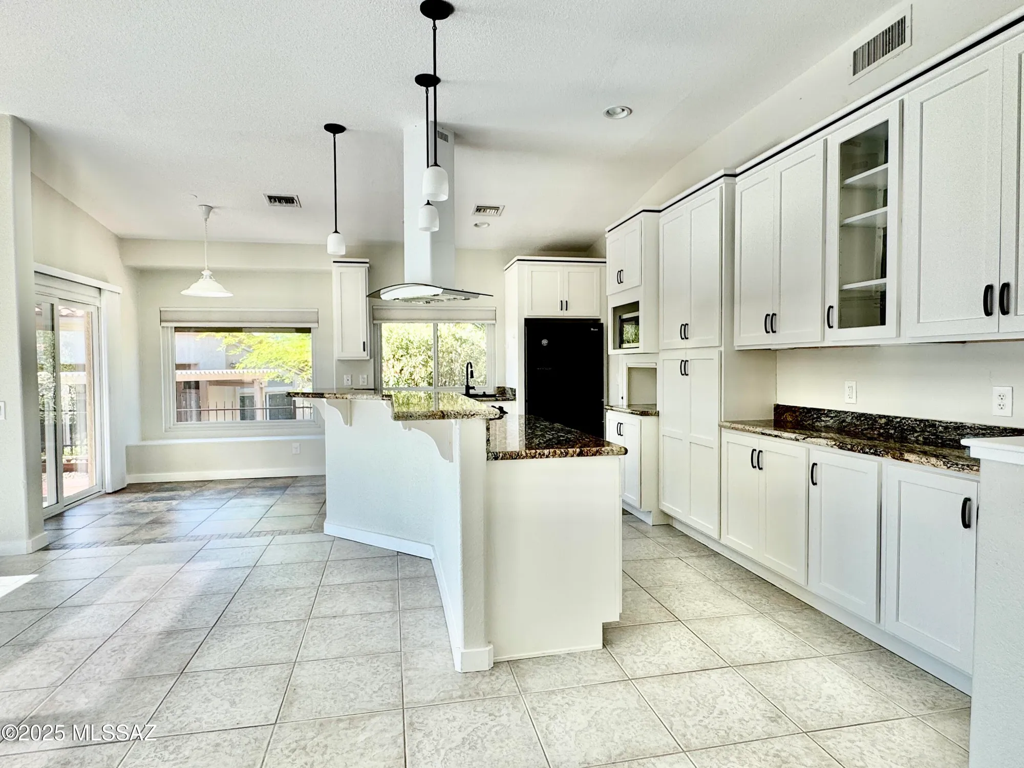 Property Slideshow image 6 of 42 | 13942 n cirrus hill dr, Oro Valley, AZ, 85755