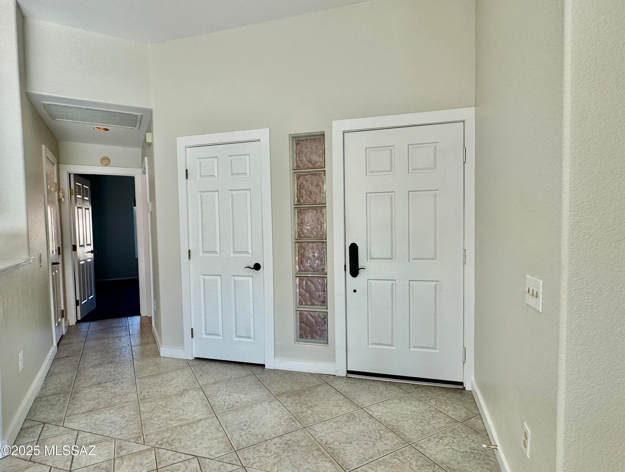 Property Slideshow image 15 of 42 | 13942 n cirrus hill dr, Oro Valley, AZ, 85755