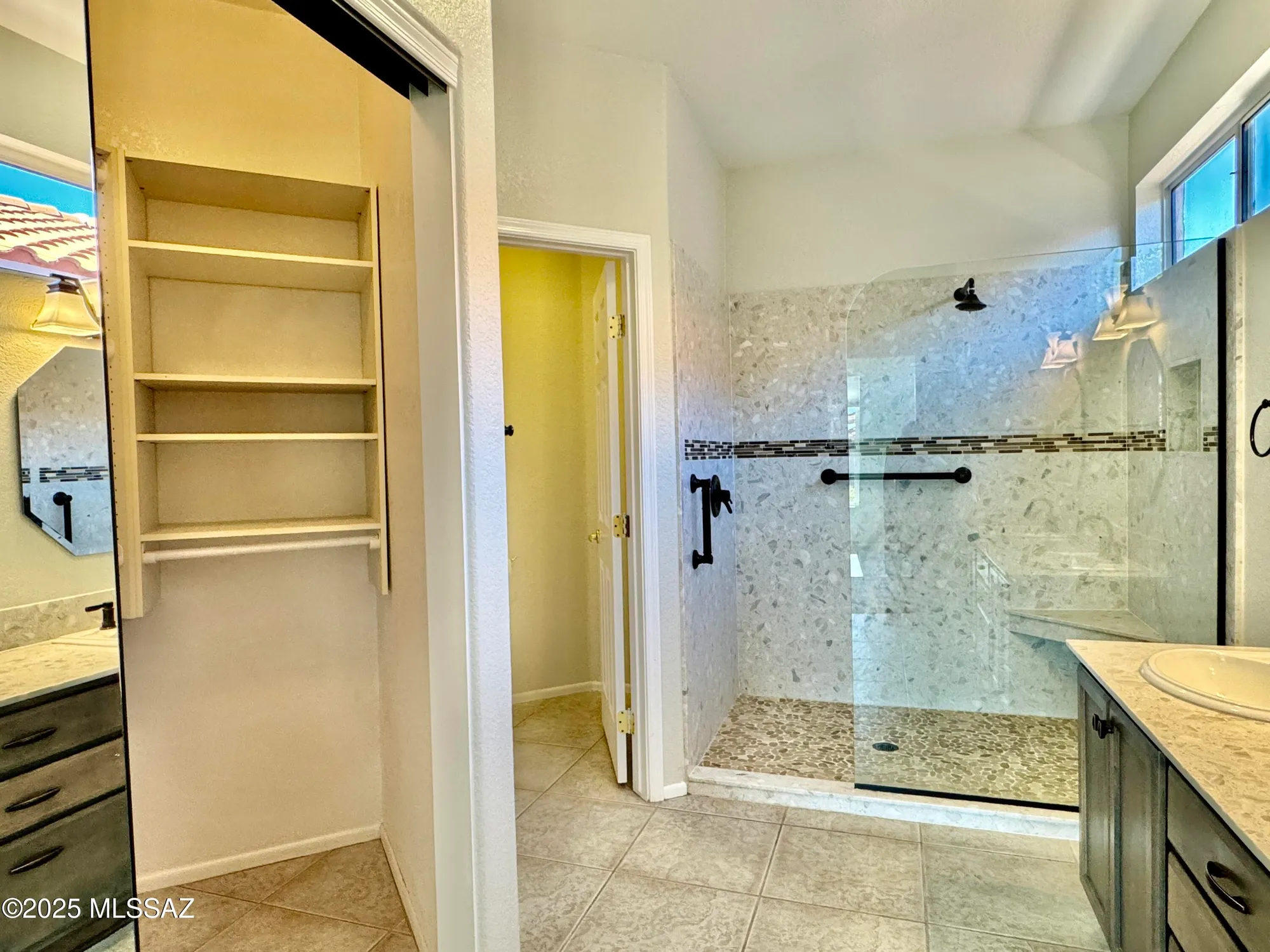 Property Slideshow image 25 of 42 | 13942 n cirrus hill dr, Oro Valley, AZ, 85755